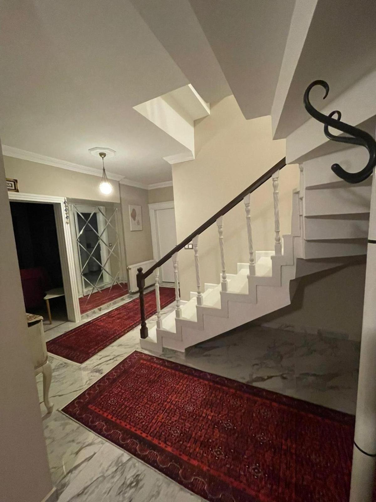 Vinland Villa Atalar