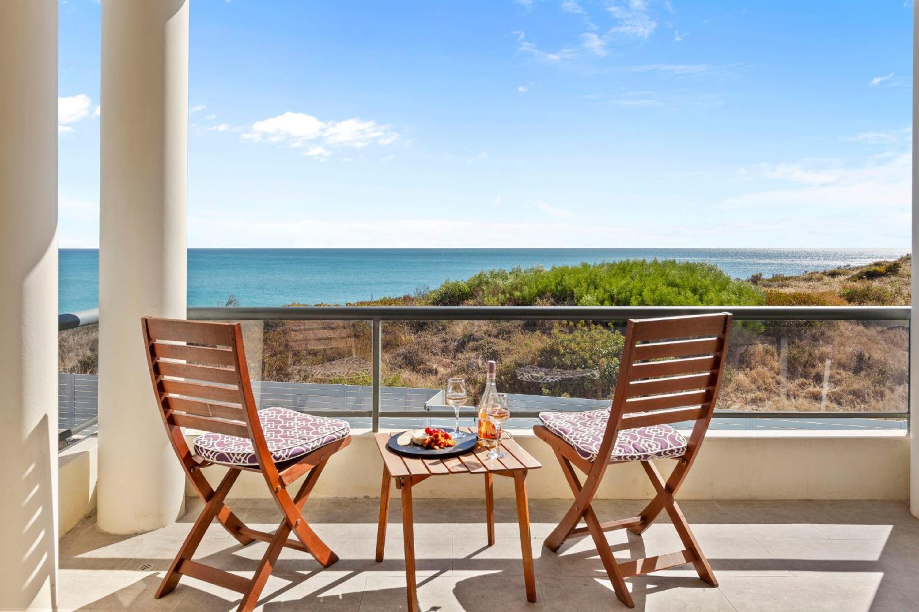 Beachfront Escape Private Pool and Beach Access
