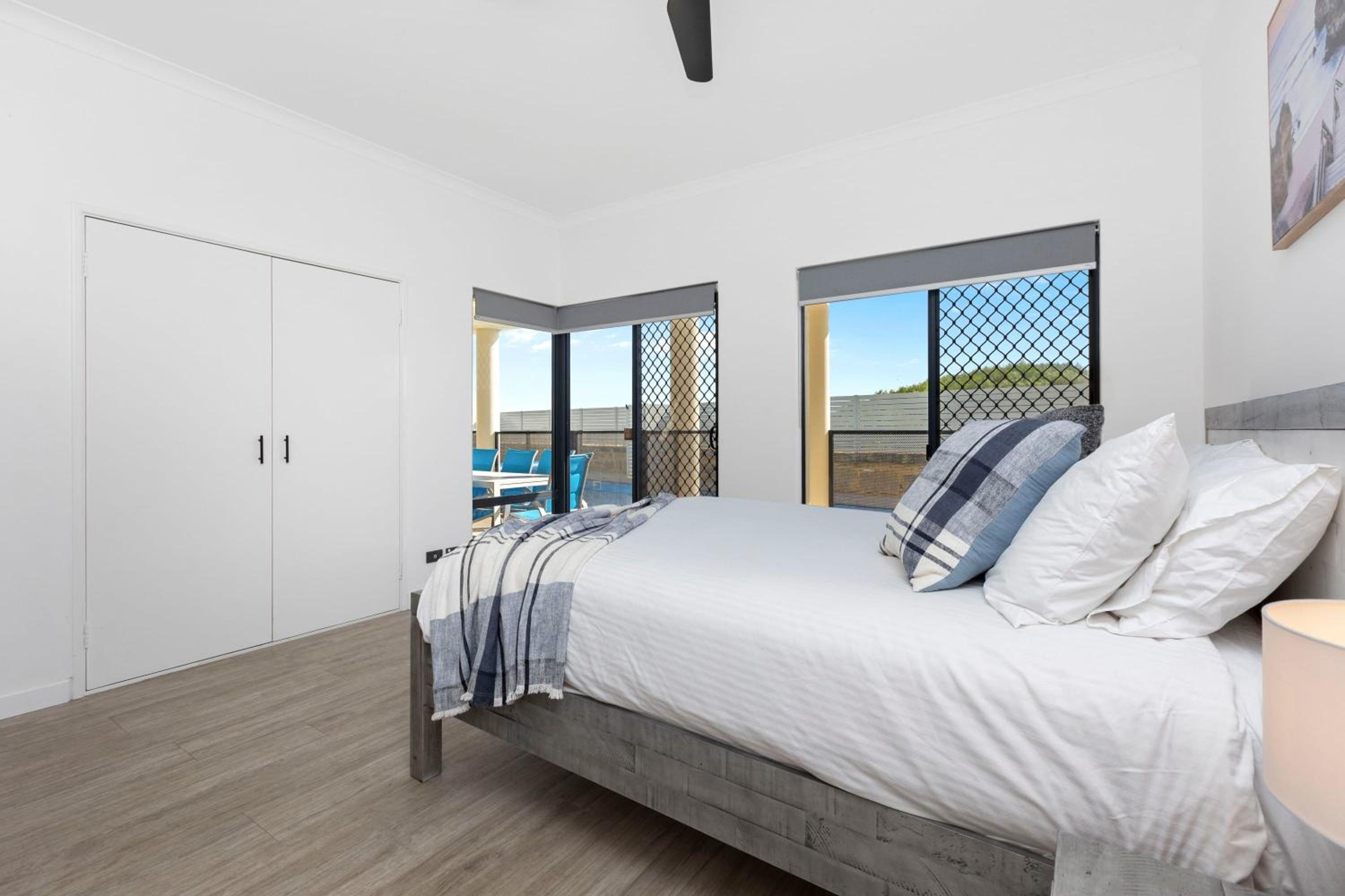 Beachfront Escape Private Pool and Beach Access