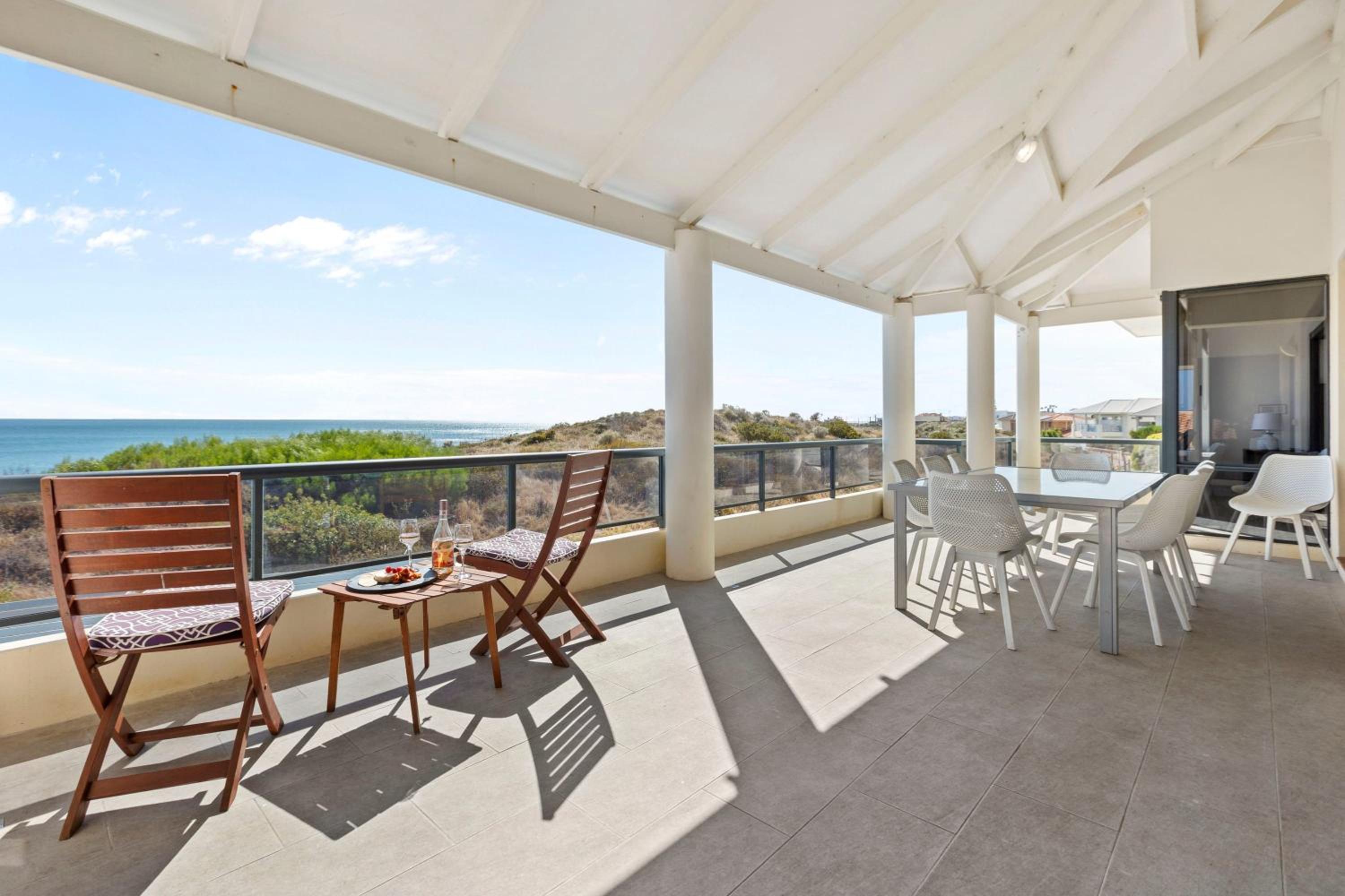 Beachfront Escape Private Pool and Beach Access