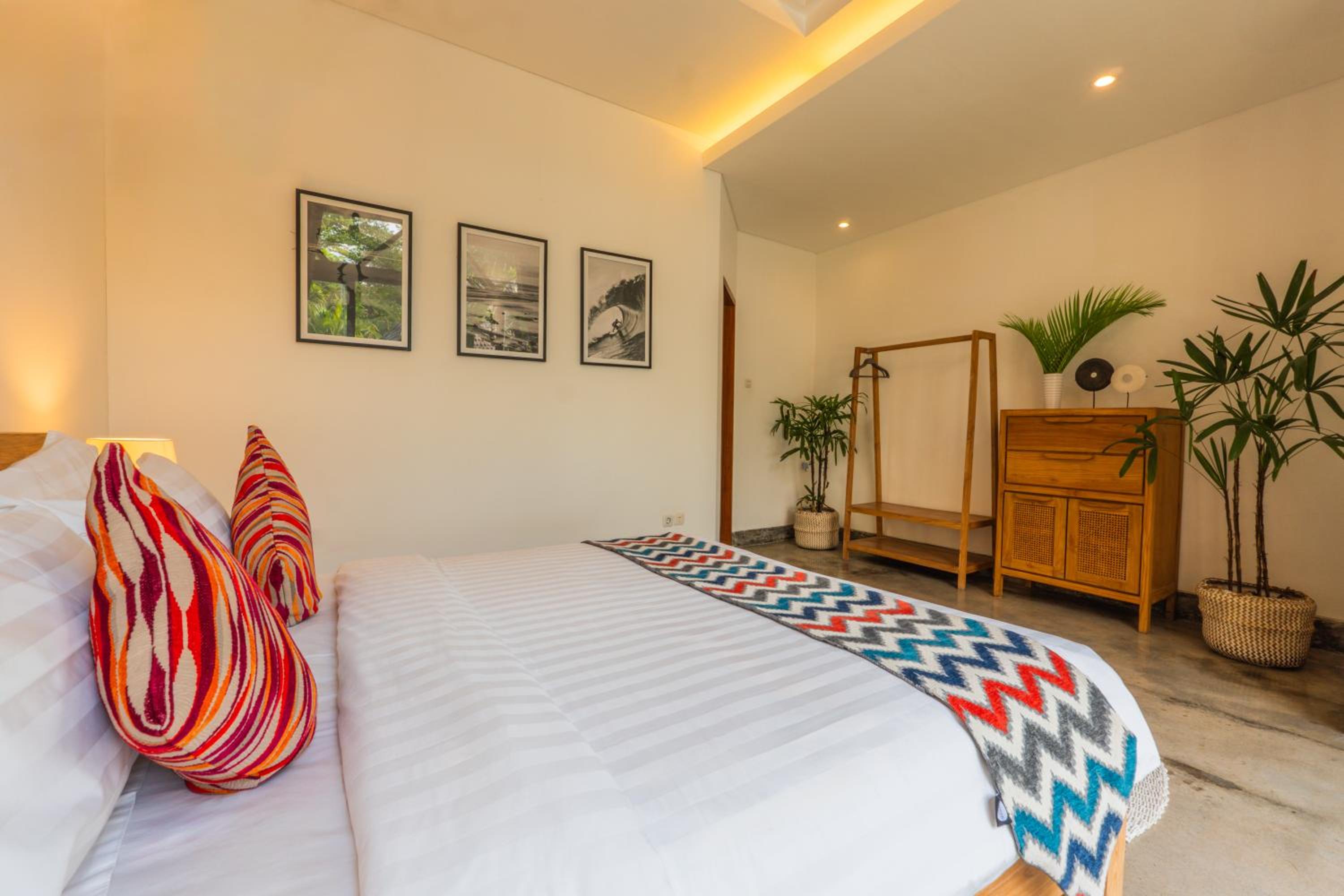 Canggu Escape Villa By Island Escape view 4