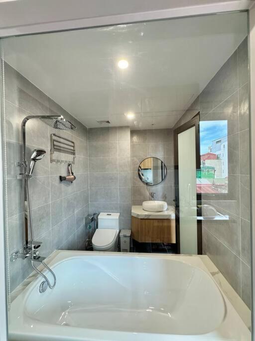 The Little Home - Đào Tấn - Cozy home - Bathtub - Comfy