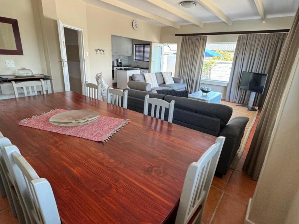 Moments Guesthouse, Kleinmond