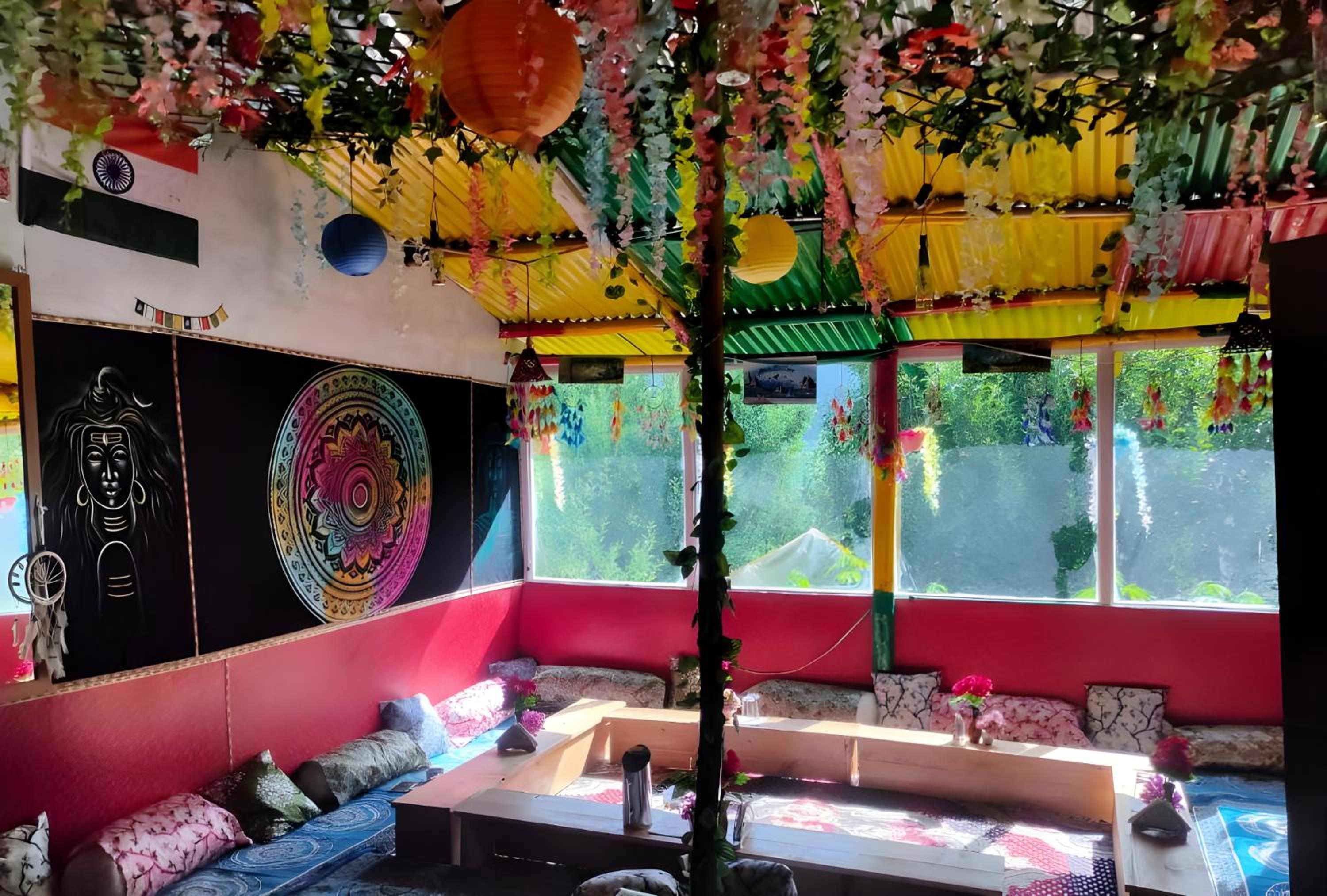 lounge