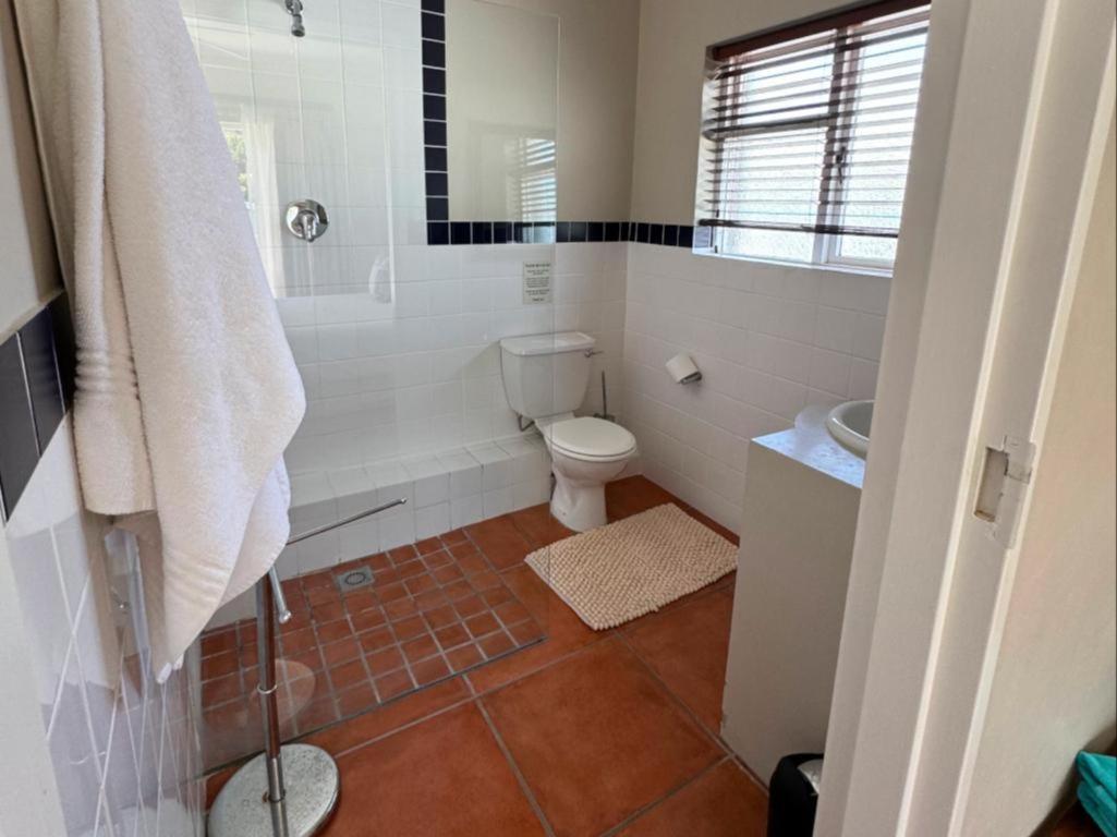 Moments Guesthouse, Kleinmond, photo 30
