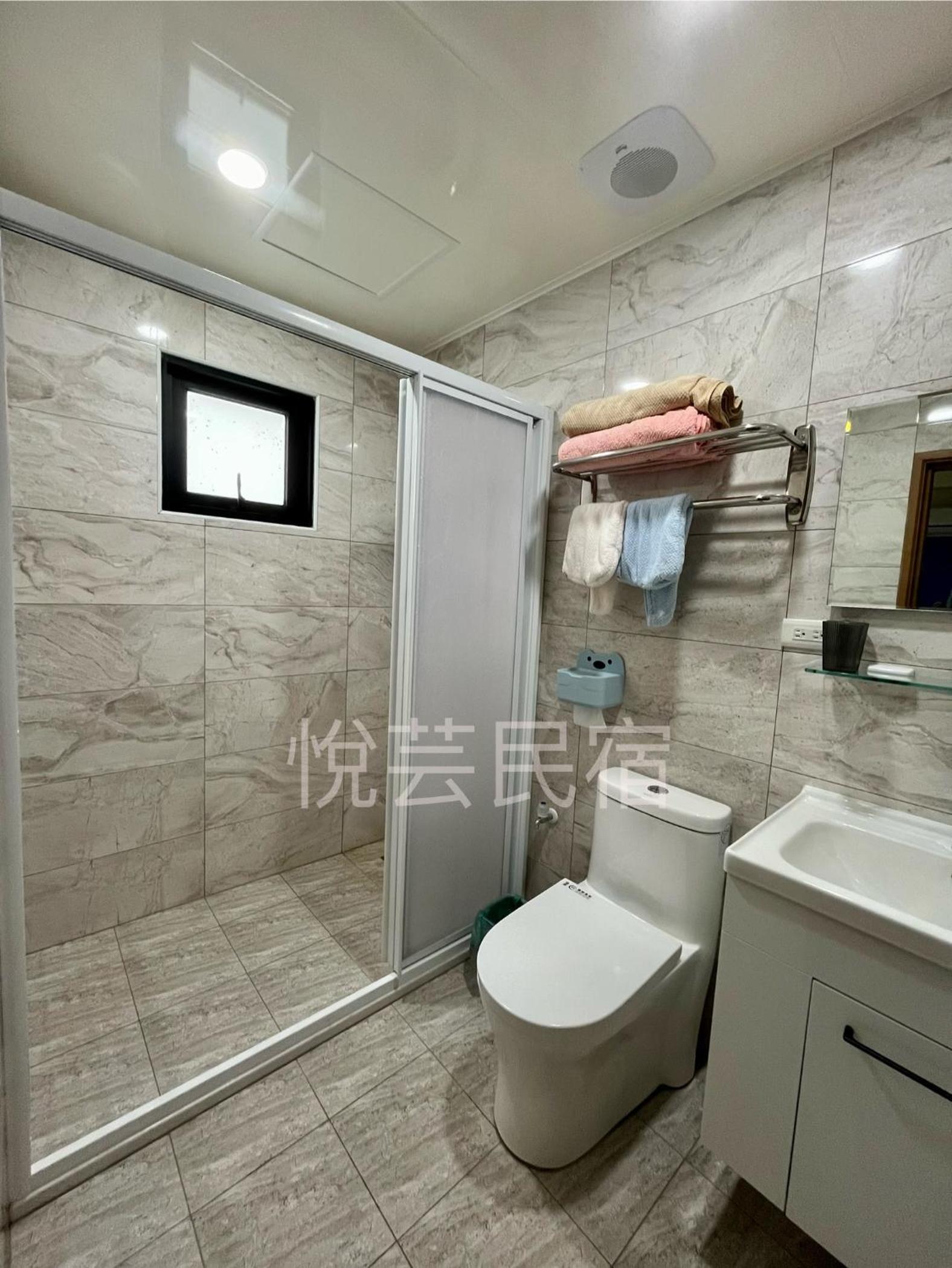 Photo 50