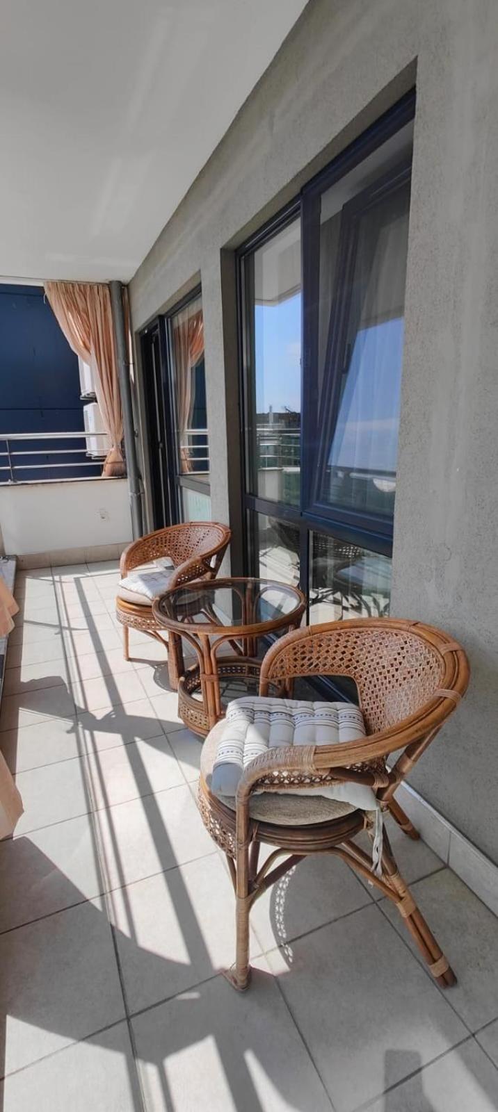 Luxury Sea Sunset Deluxe Apartment