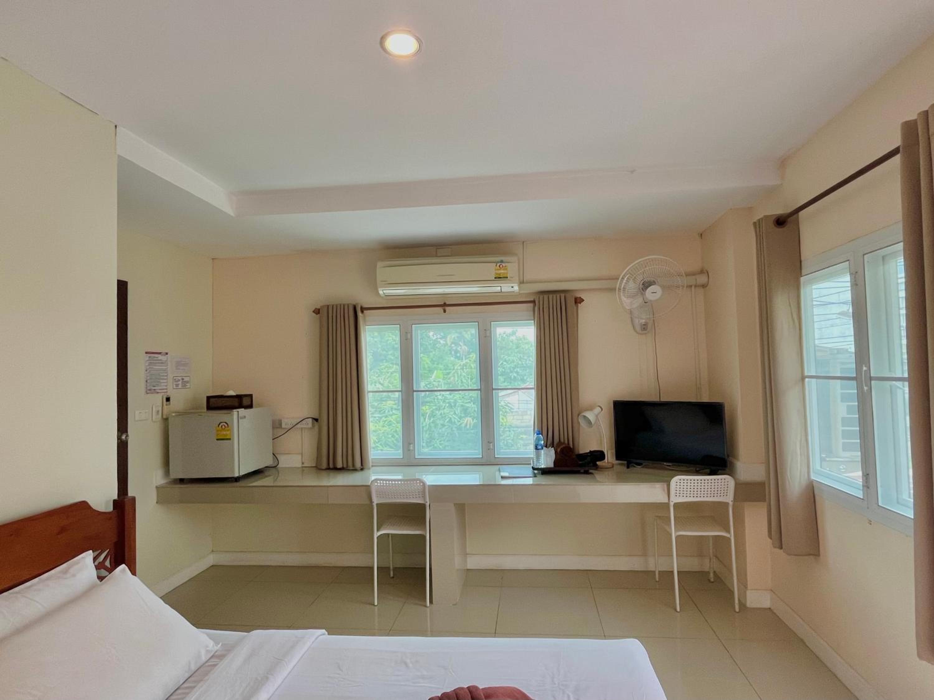 Baan Baramee House