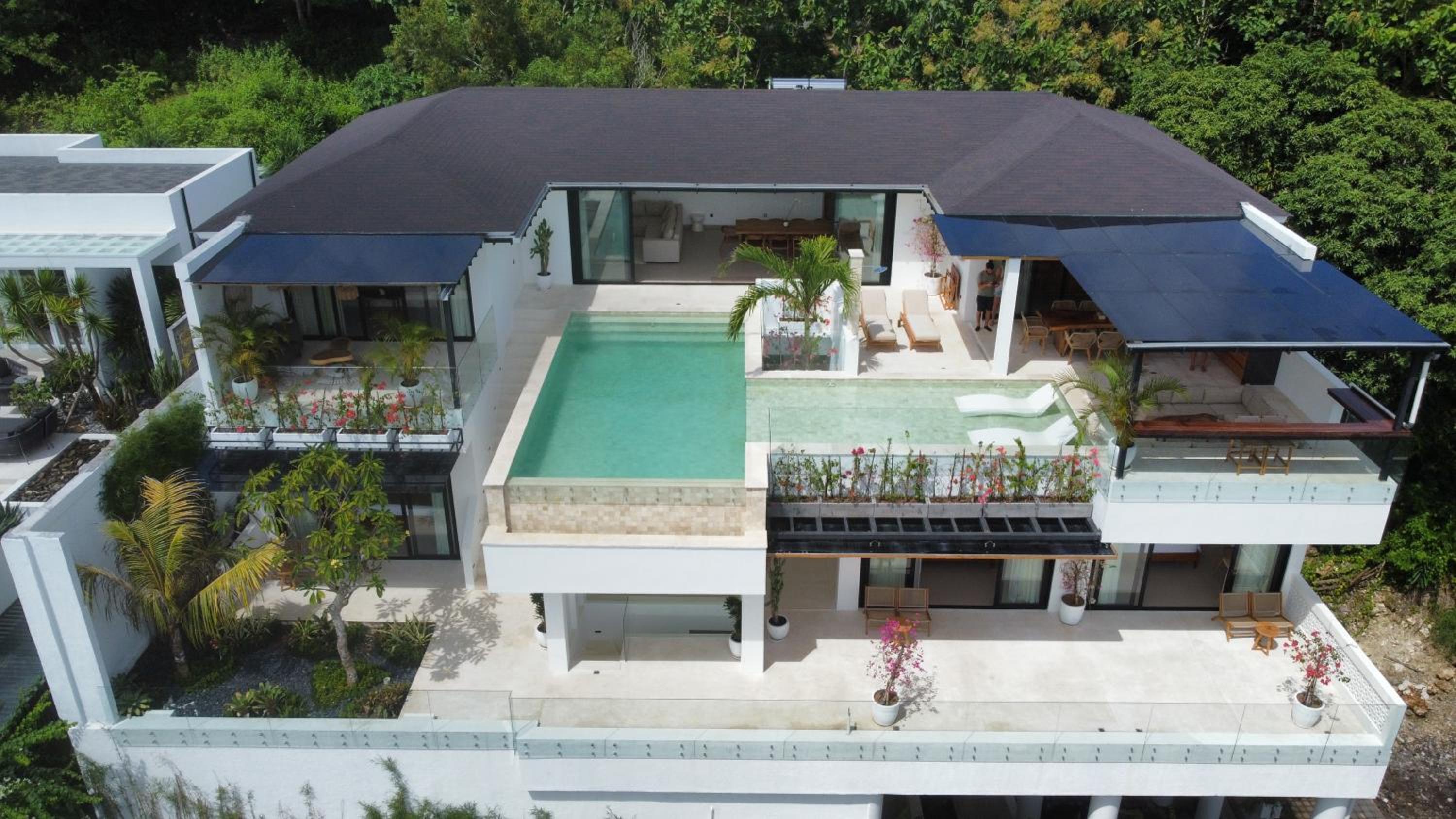 Villa Friendly - Luxury 4 BR villa In Uluwatu view 2