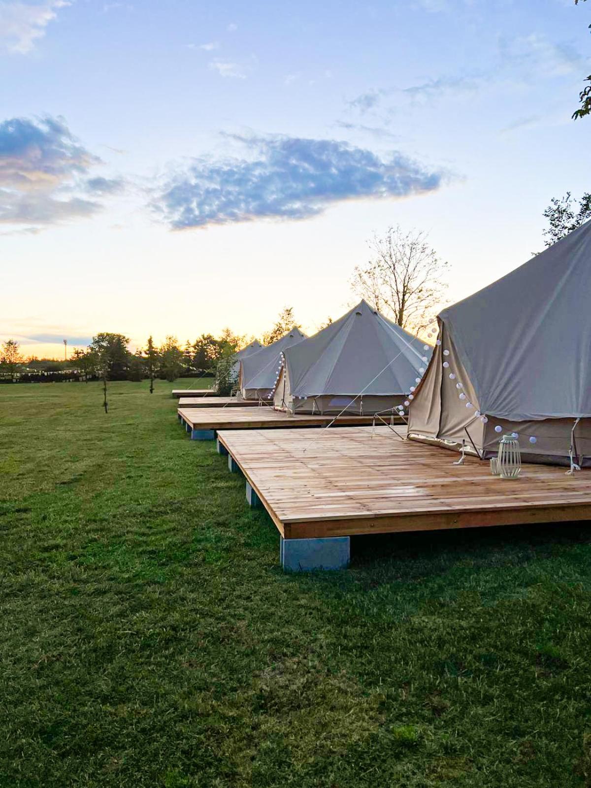Glamping pospolu