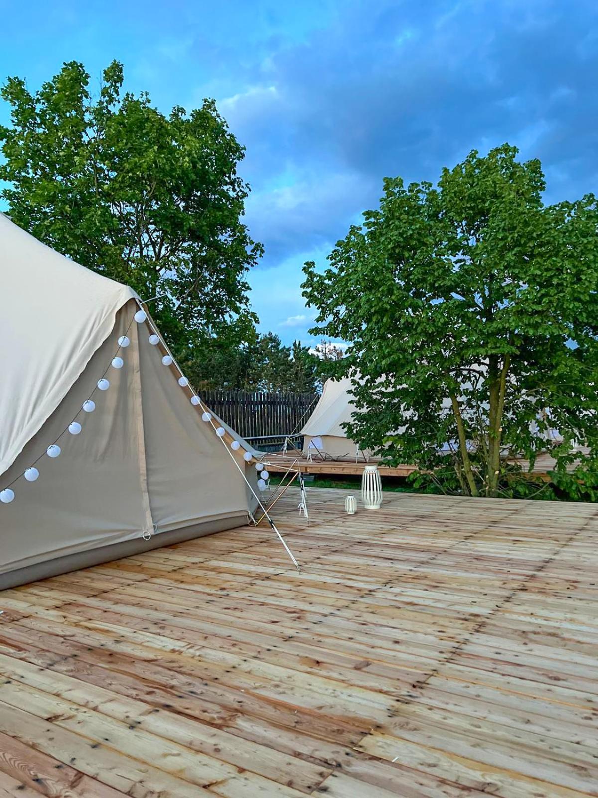Glamping pospolu