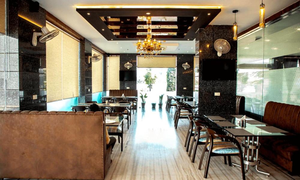 Madhushree Hotel