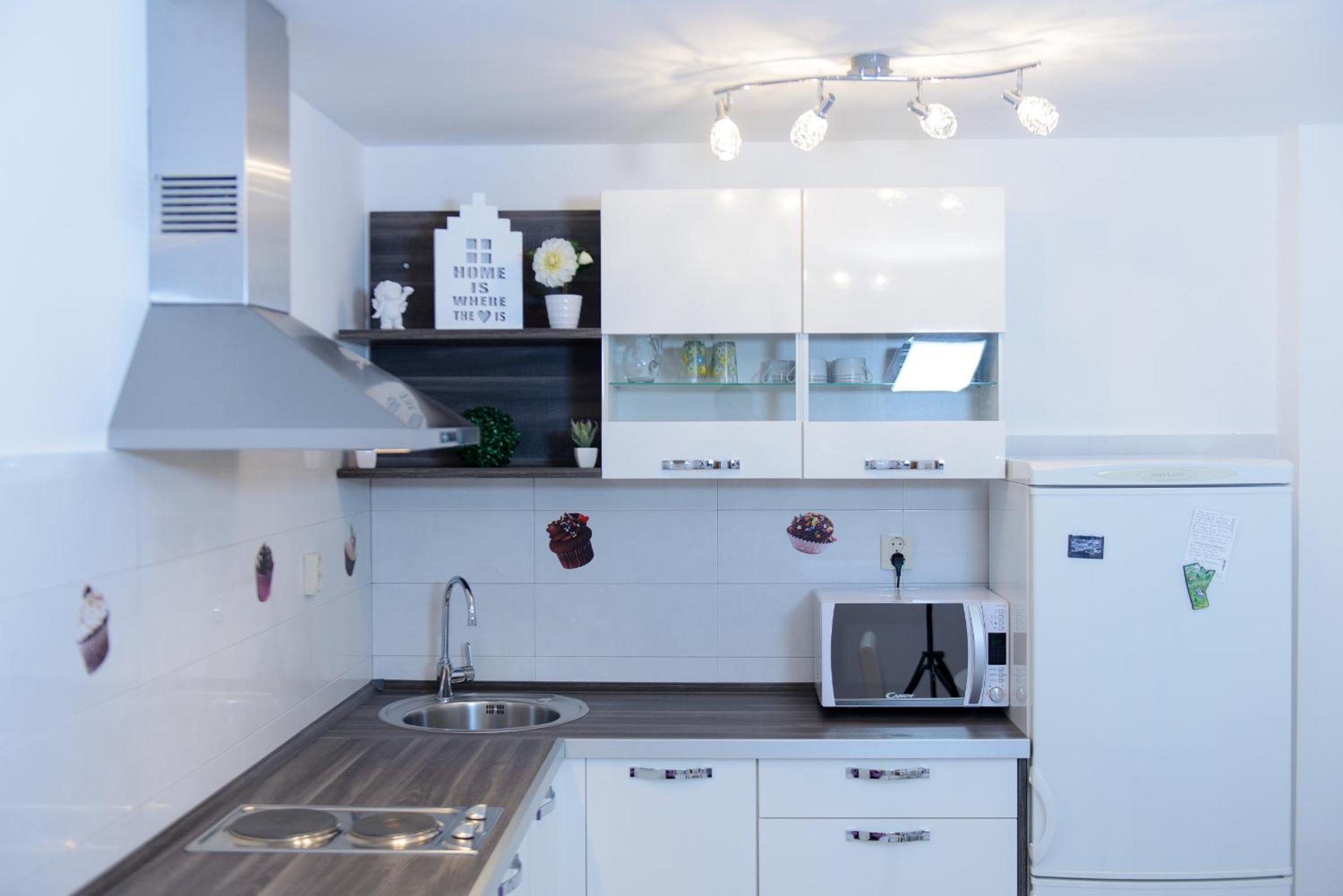 Apartment Ema