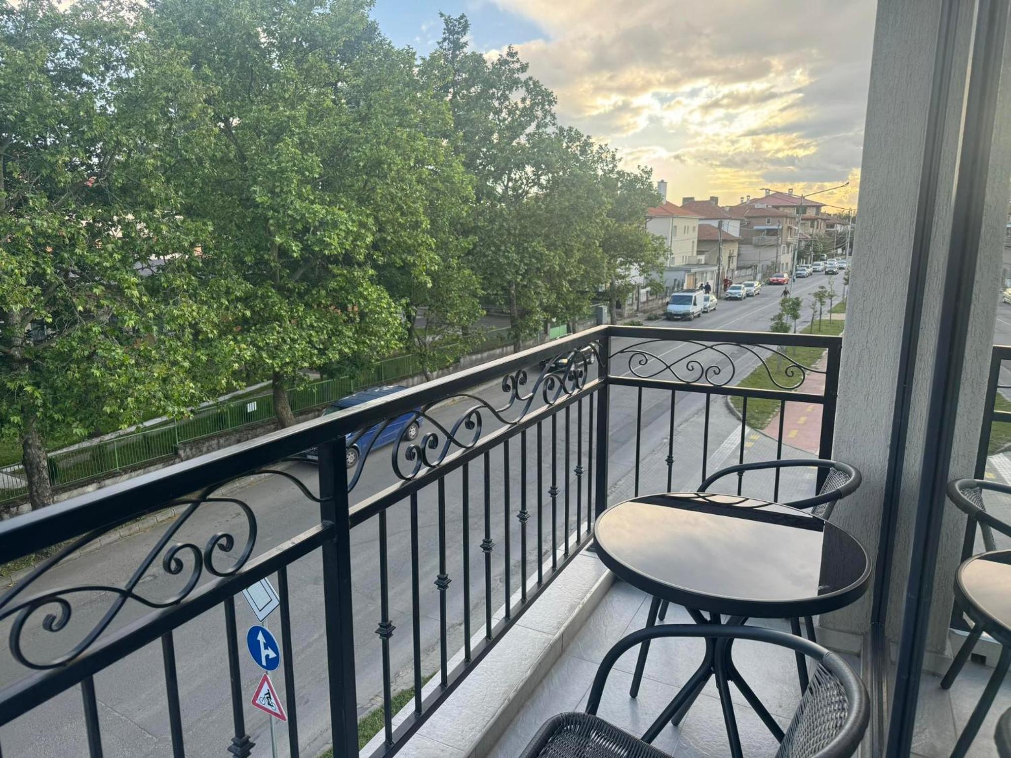 balance & terrace