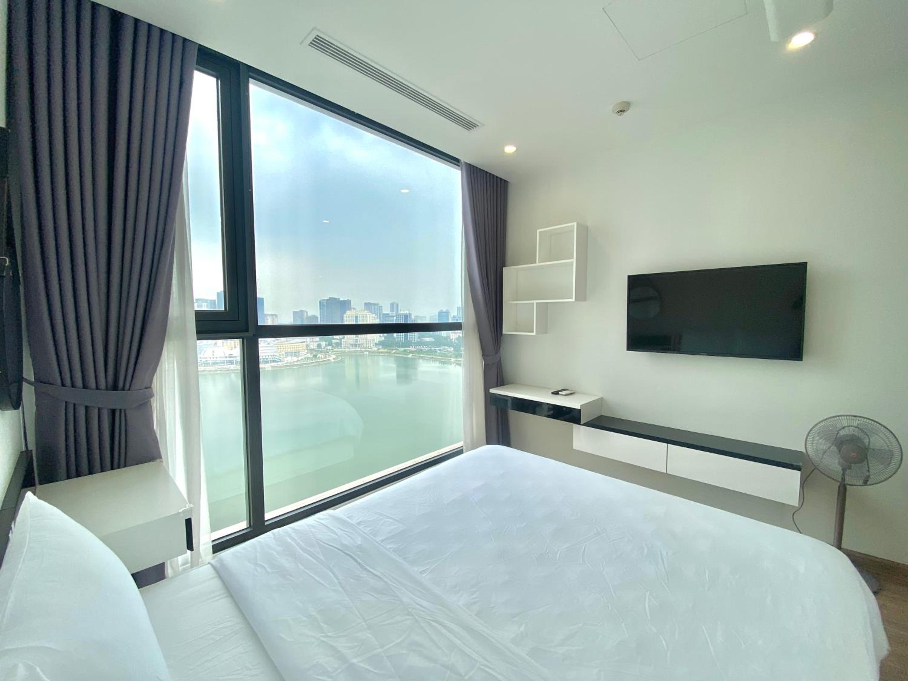 Vinhome Skylake Service Apartment - Mikage Housing