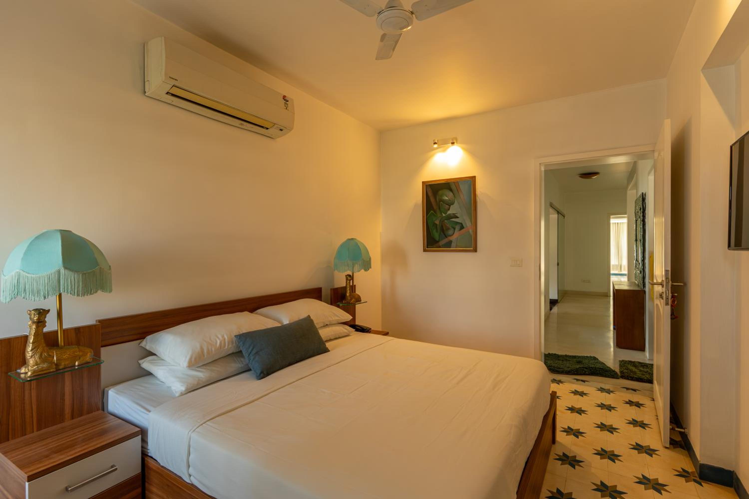Rosastays Goa Bardez - A Four Bedroom Private Villa in Dona Paula view 3