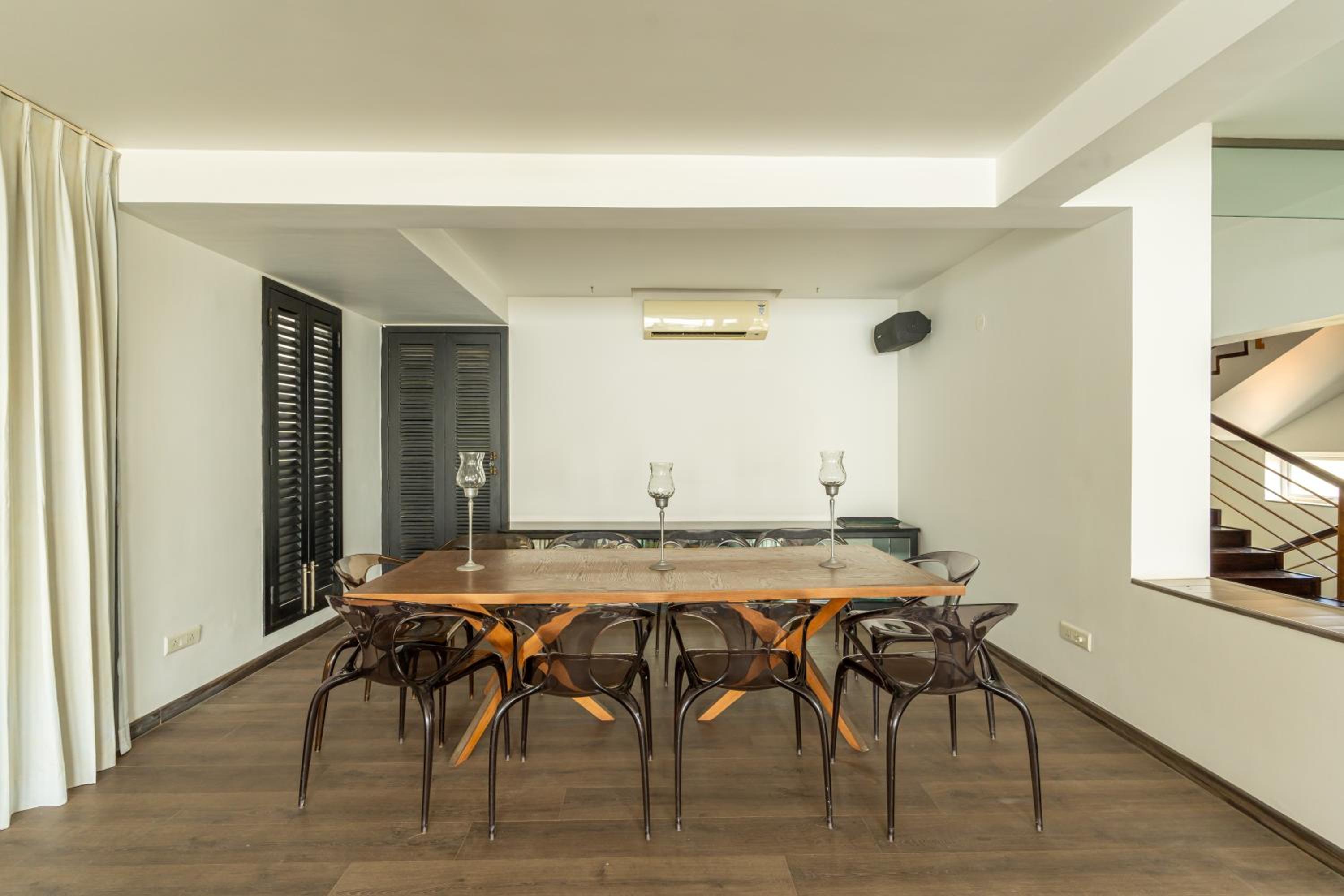 Rosastays Goa Bardez - A Four Bedroom Private Villa in Dona Paula view 4