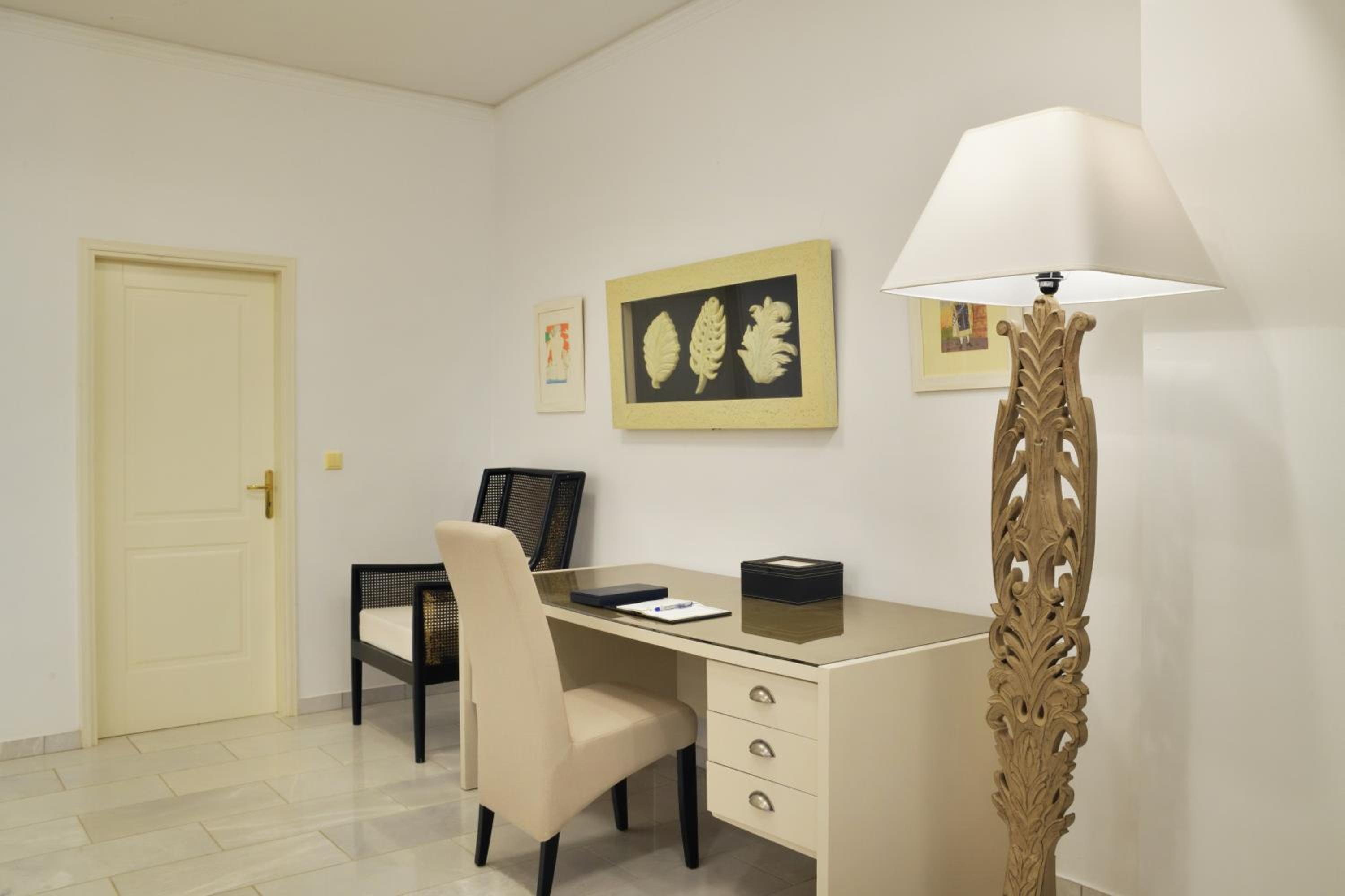 Villa Raks