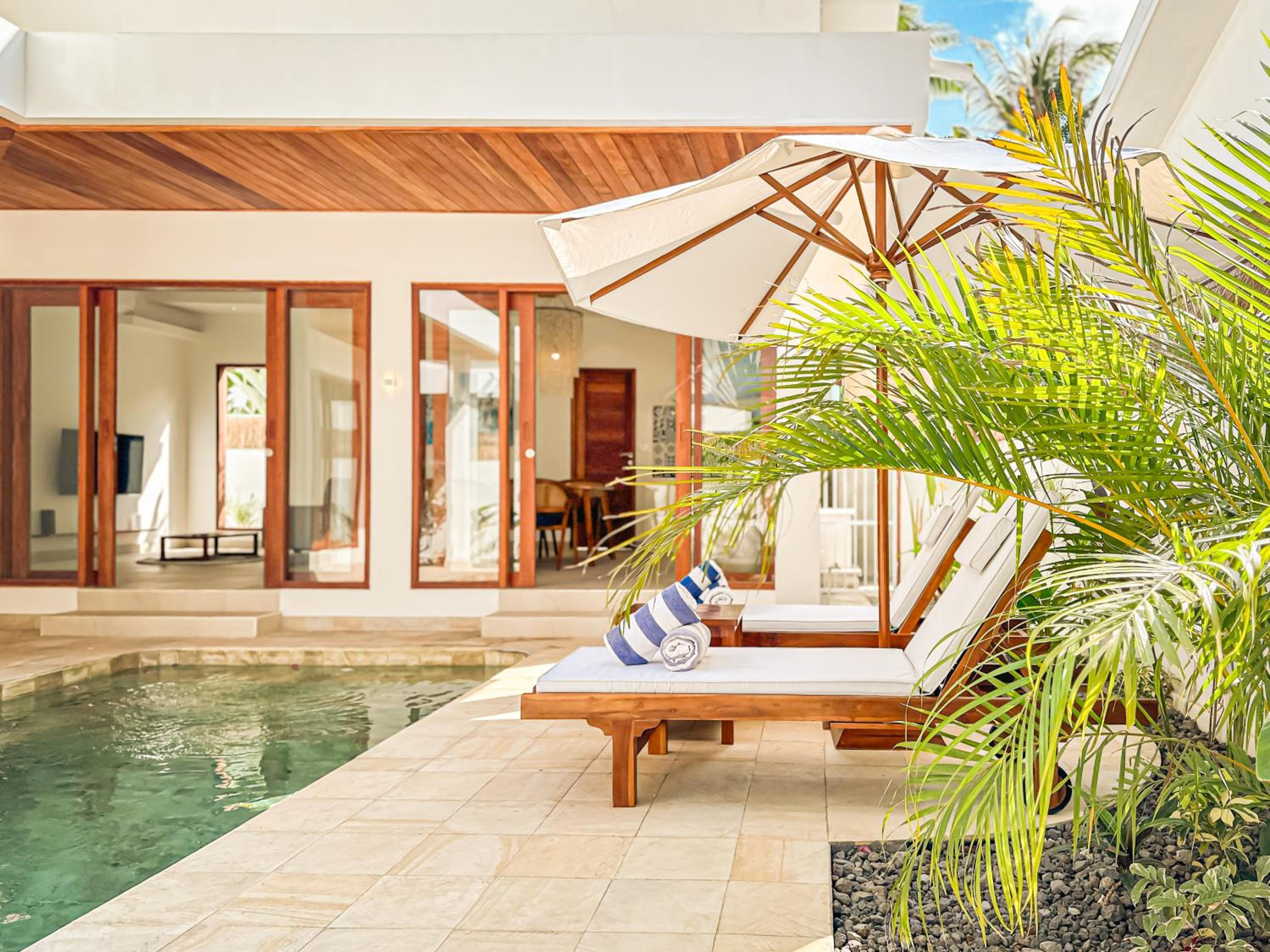 Private Pool Villa Retreat NAMU two-bedroom 5unit view 4