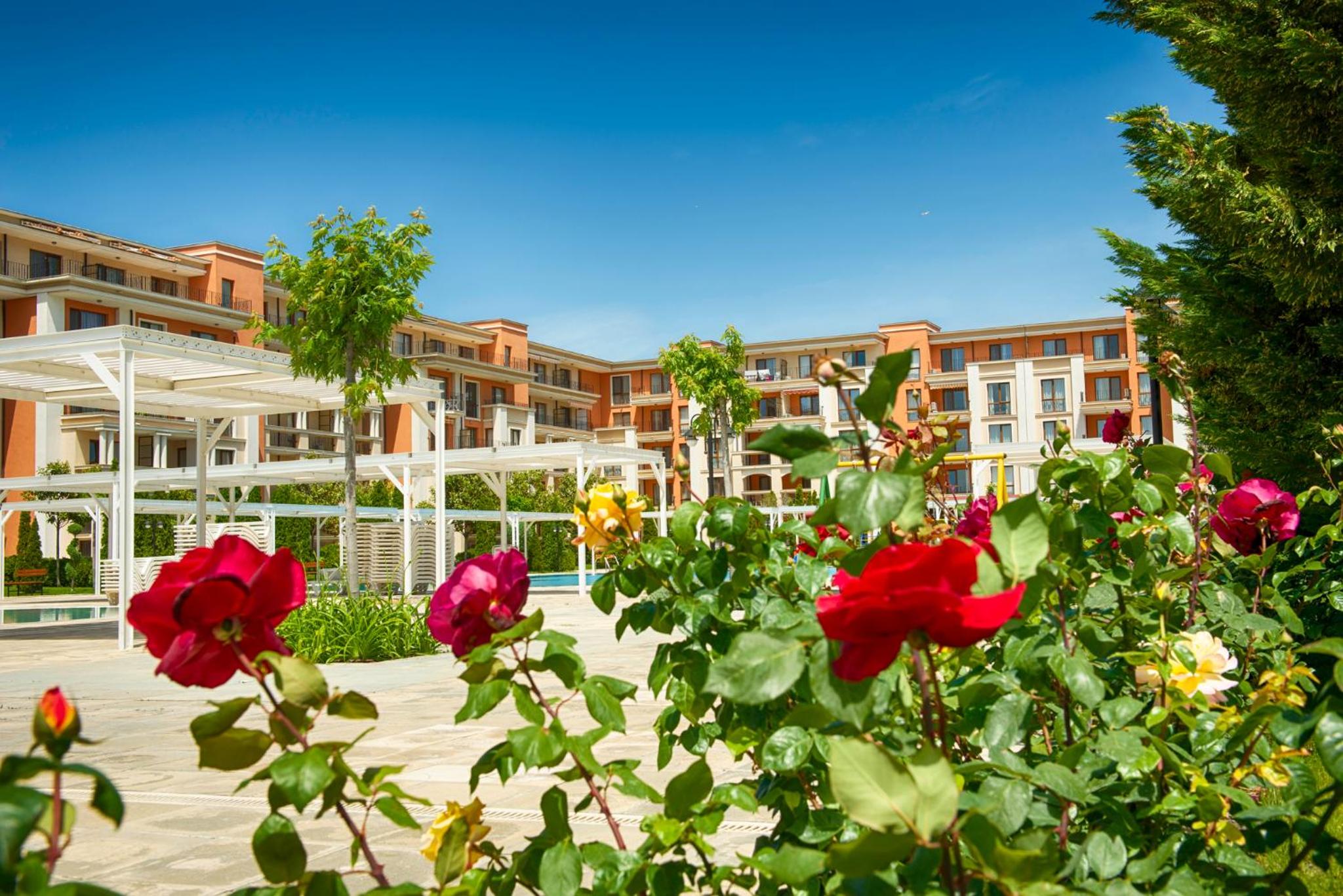 Prestige Beach First Line Apartments in Saint Vlas