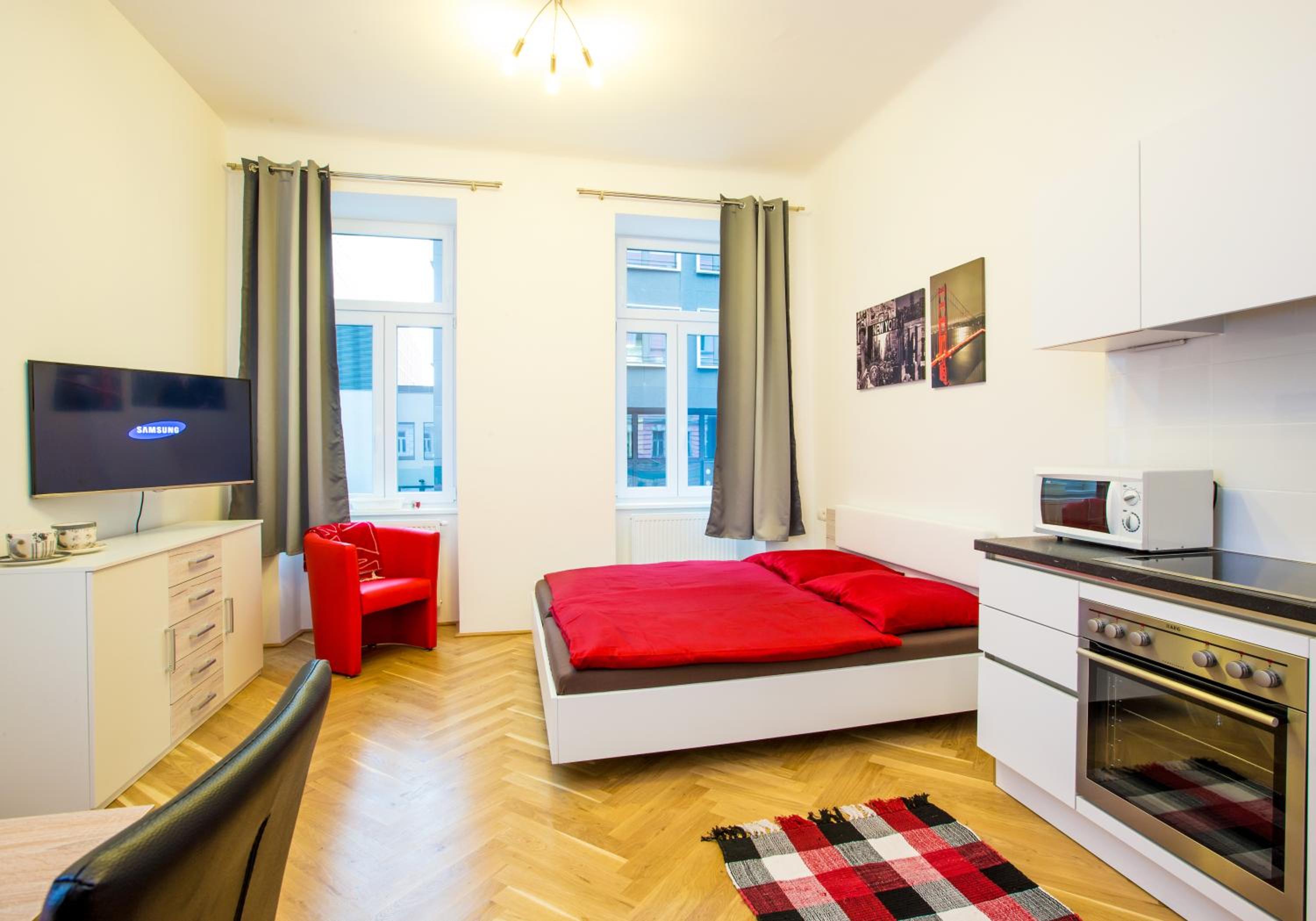 The Barts Apartments - Self Check-in