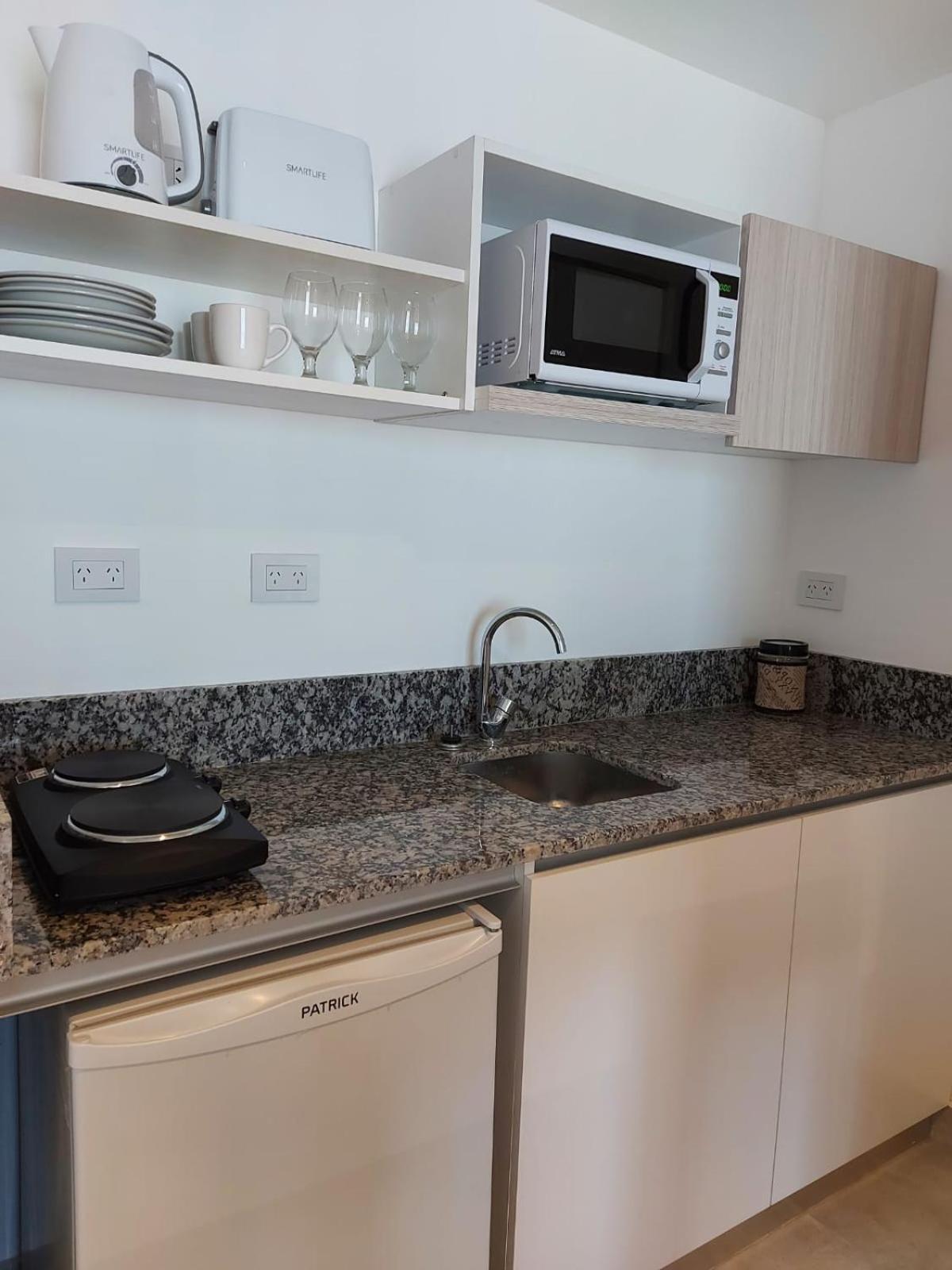 La Morada Rentals & Studio 44 - Centro Escobar- Parking con costo-