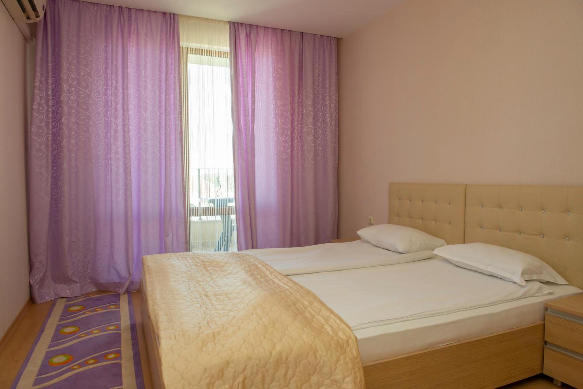 Prestige Beach First Line Apartments in Saint Vlas