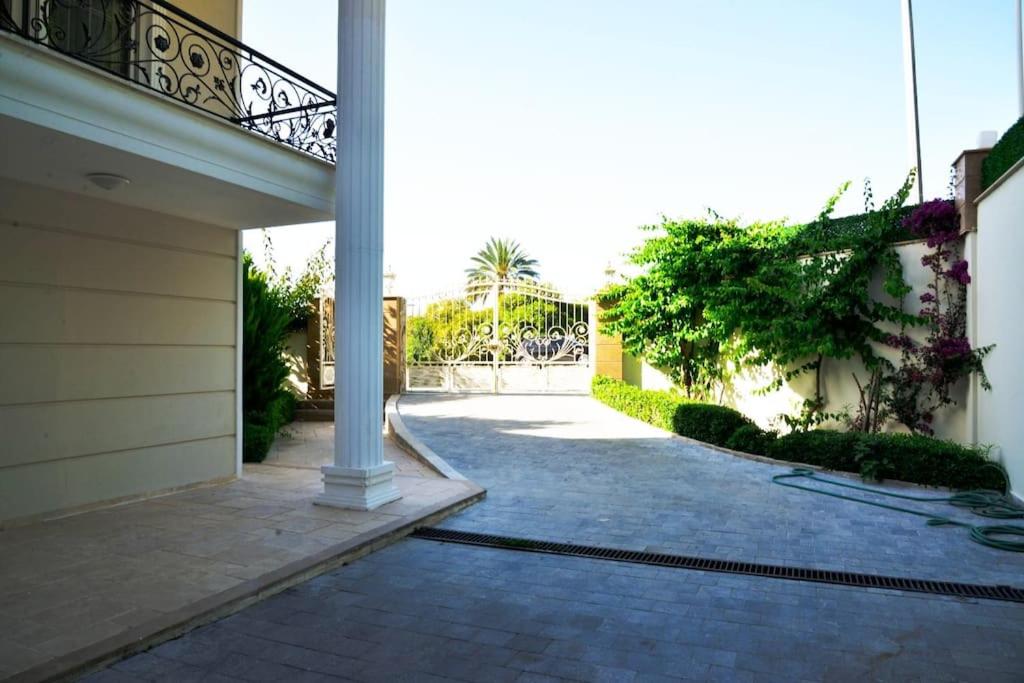 ARK Mansion Erler