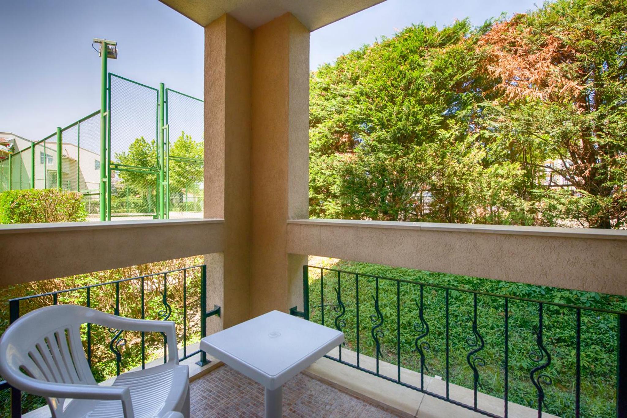 Prestige Beach First Line Apartments in Saint Vlas