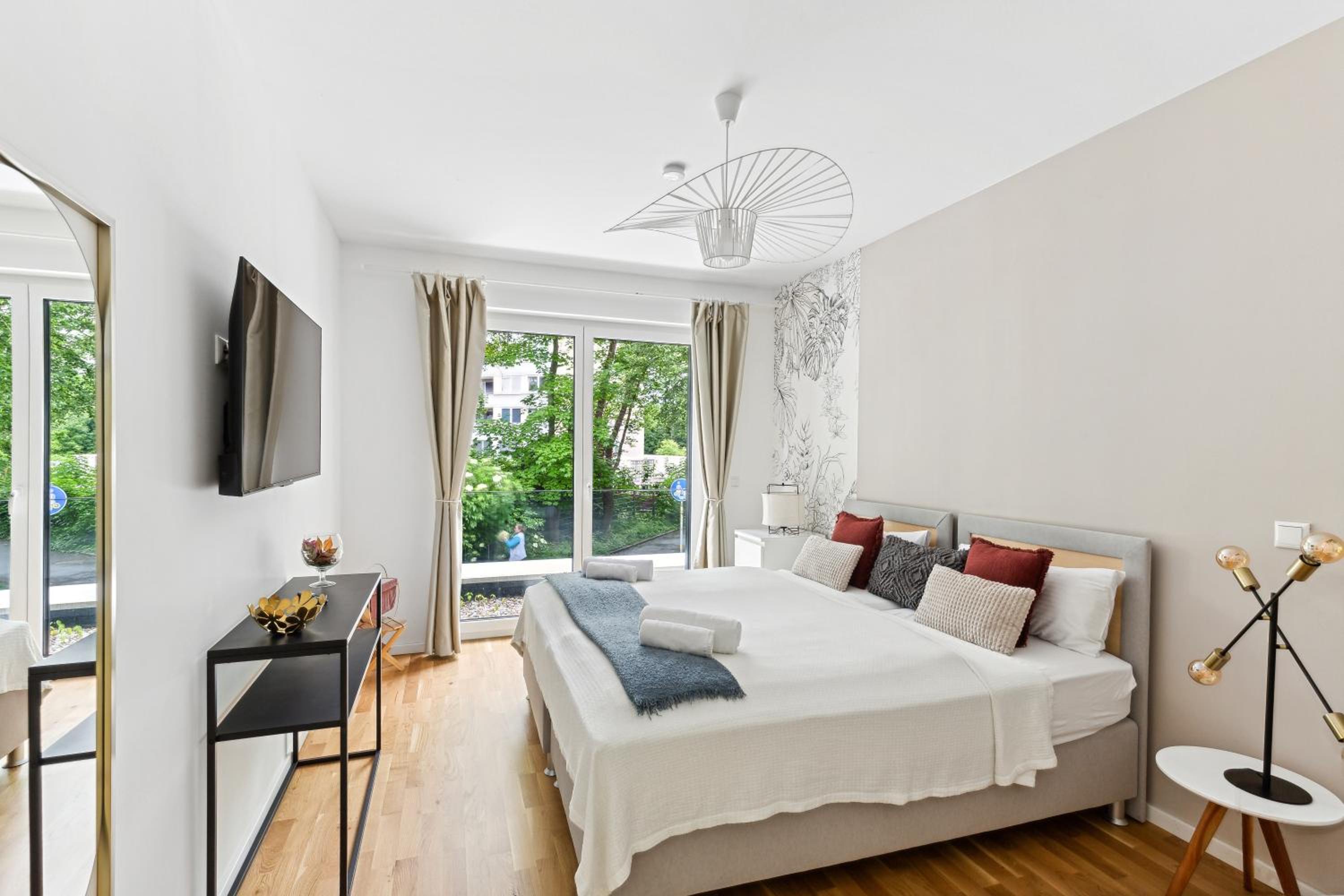 Sali-Homes R5 - New Build with Terrace in City Center