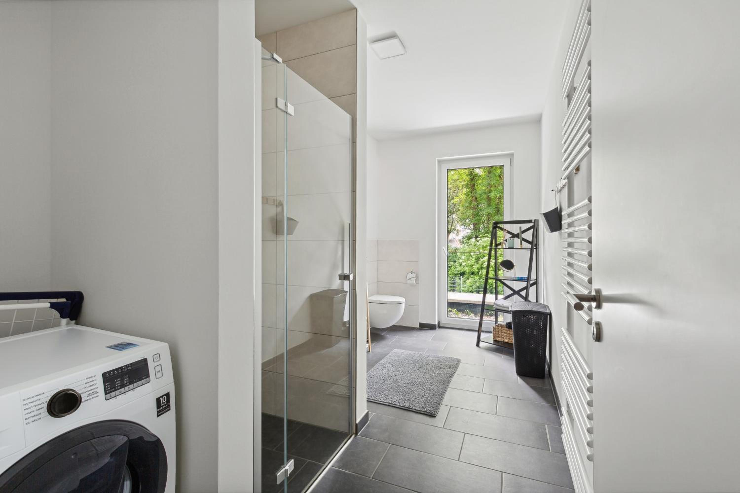 Sali-Homes R5 - New Build with Terrace in City Center