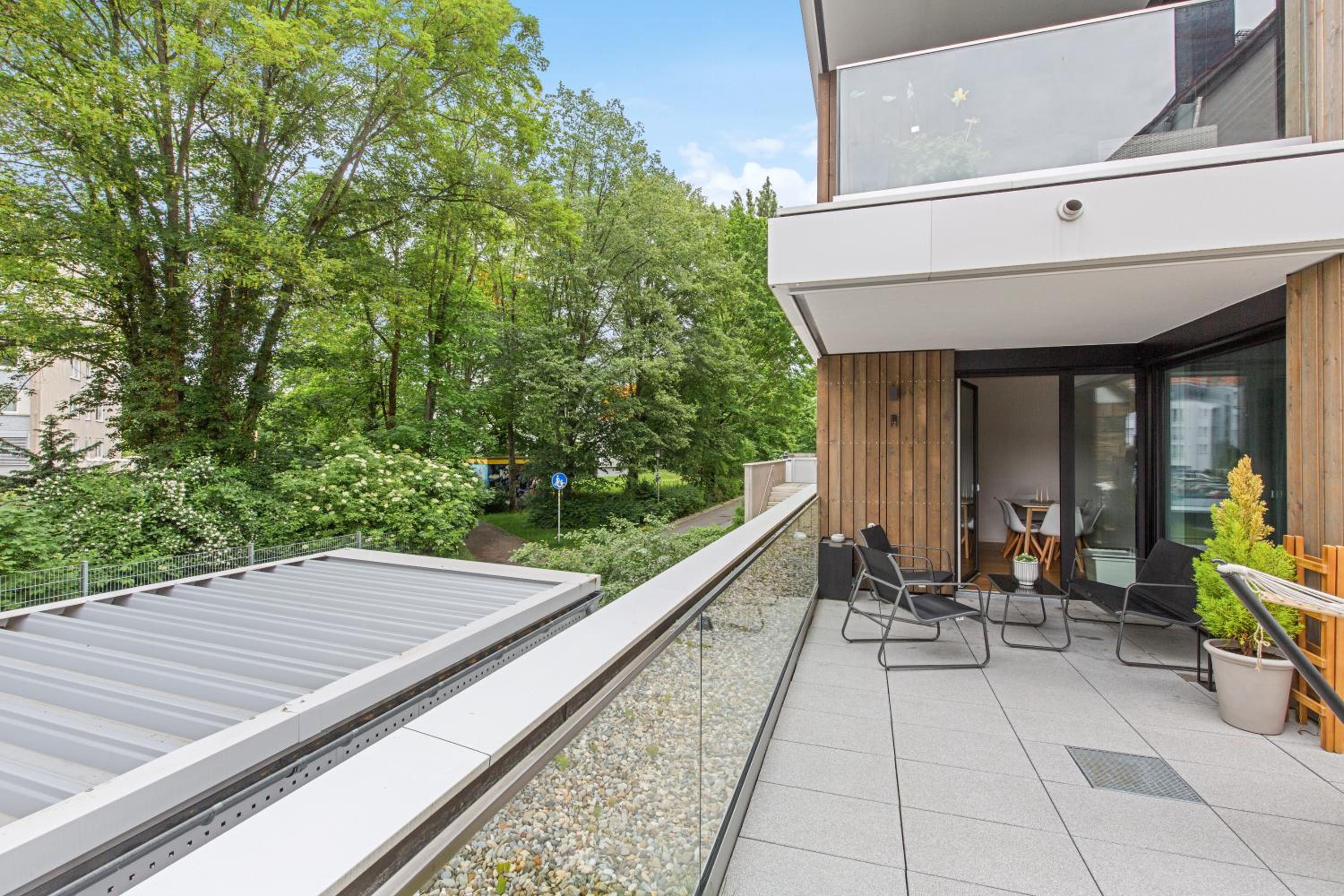 Sali-Homes R5 - New Build with Terrace in City Center
