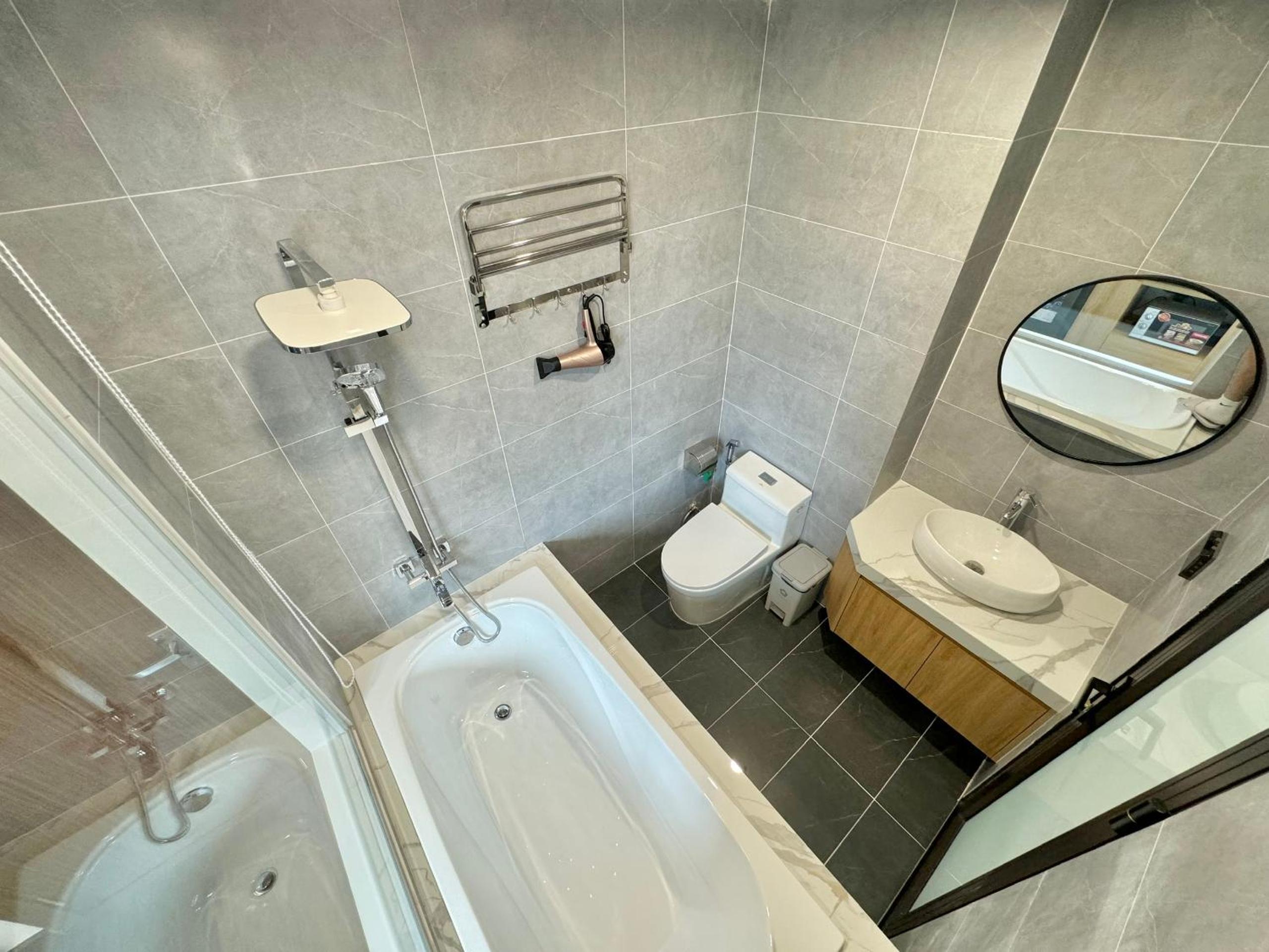 The Little Home - Đào Tấn - Cozy home - Bathtub - Comfy