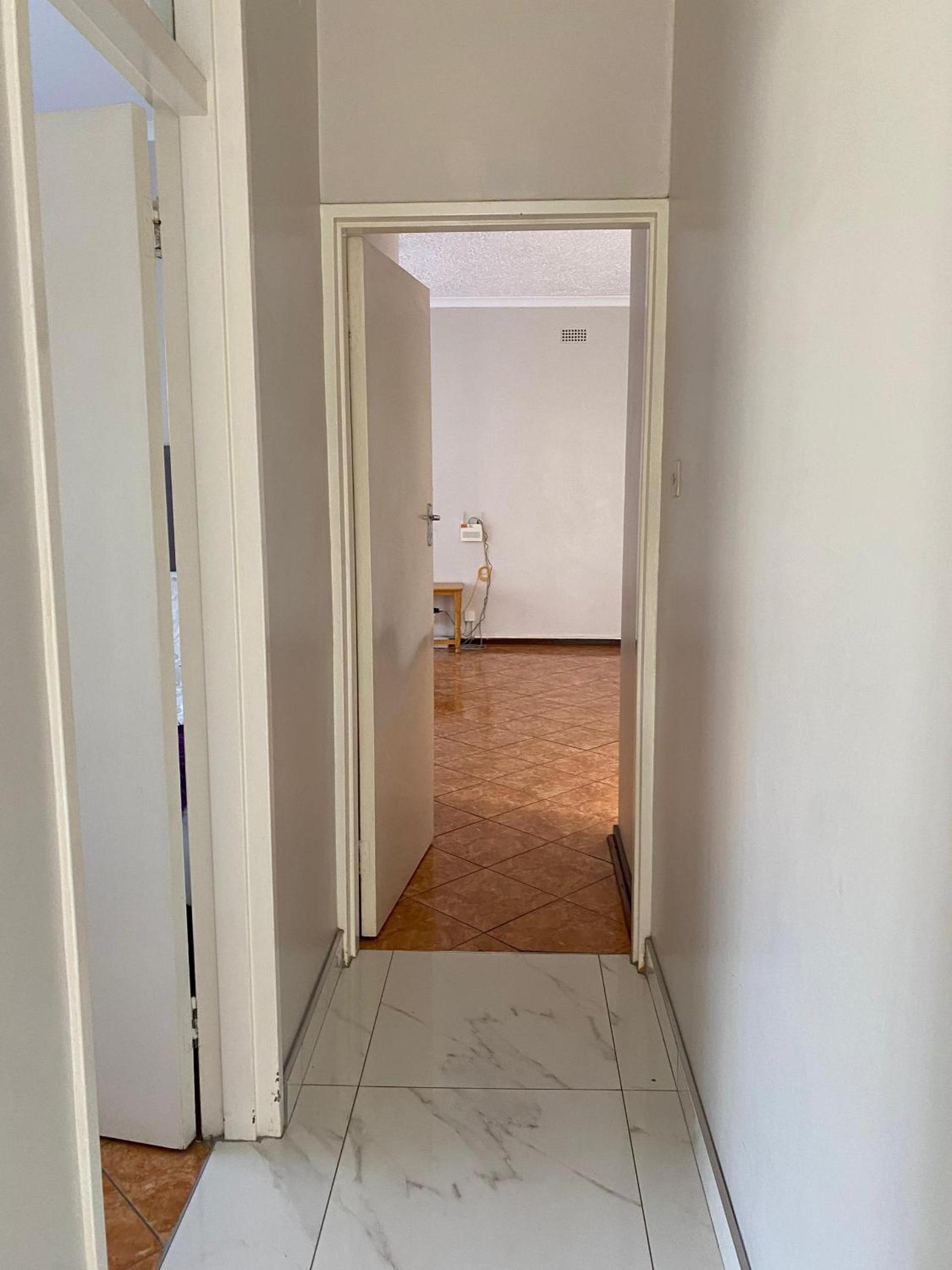 Exquisite 3 bed with pool and solar - 2238