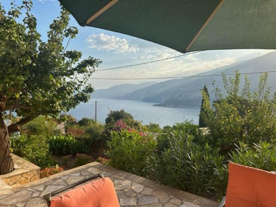 Villa Zola with Views view 5
