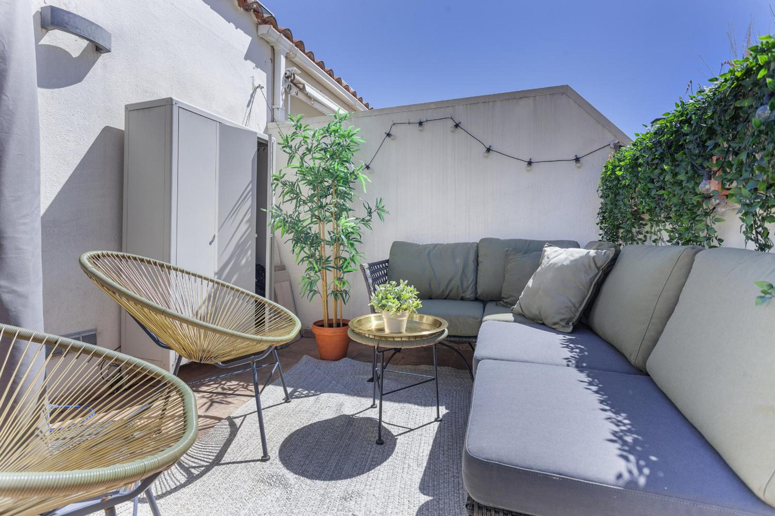 balance & terrace