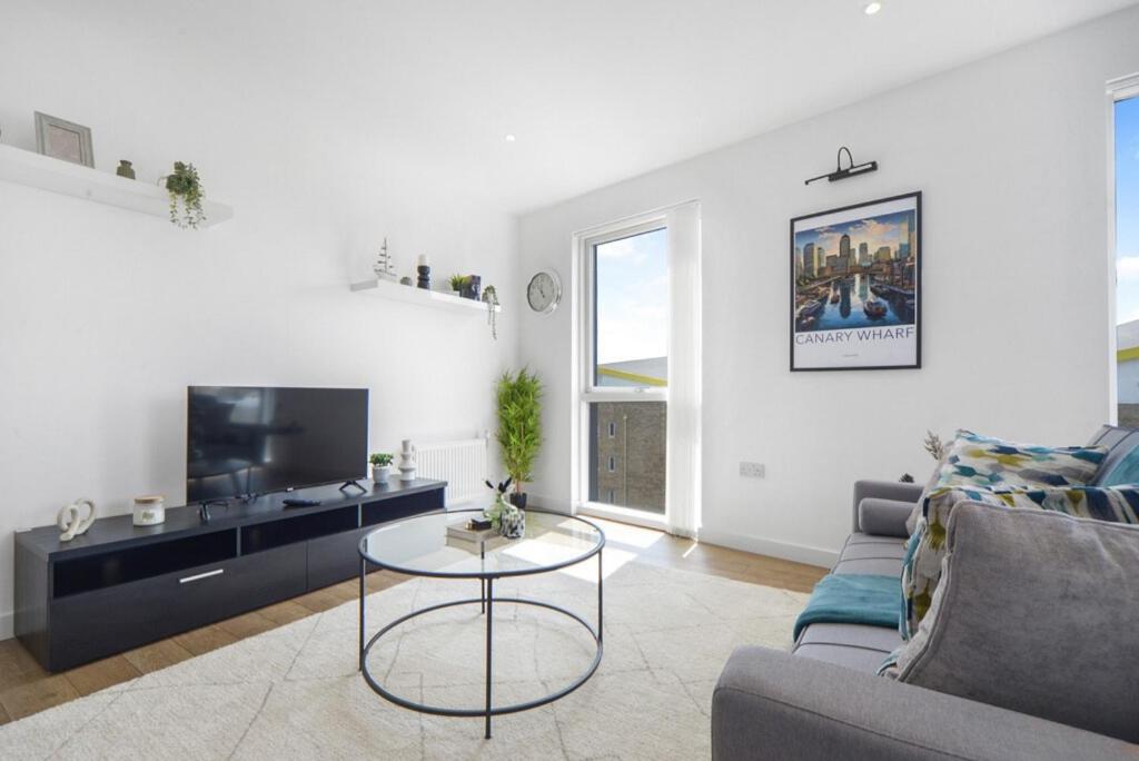 Canary Sanctuary Exclusive 2-Bedroom, 2-Bathroom Retreat