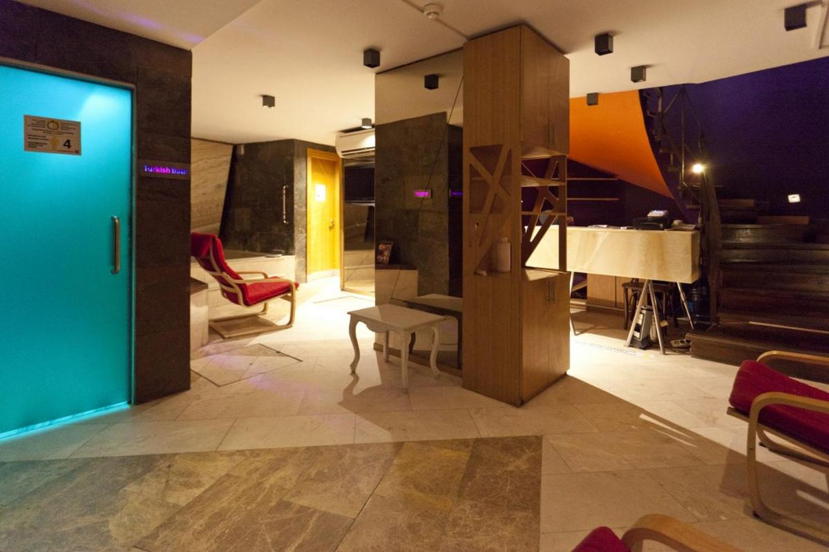 Tulip City Hotel - Image 54