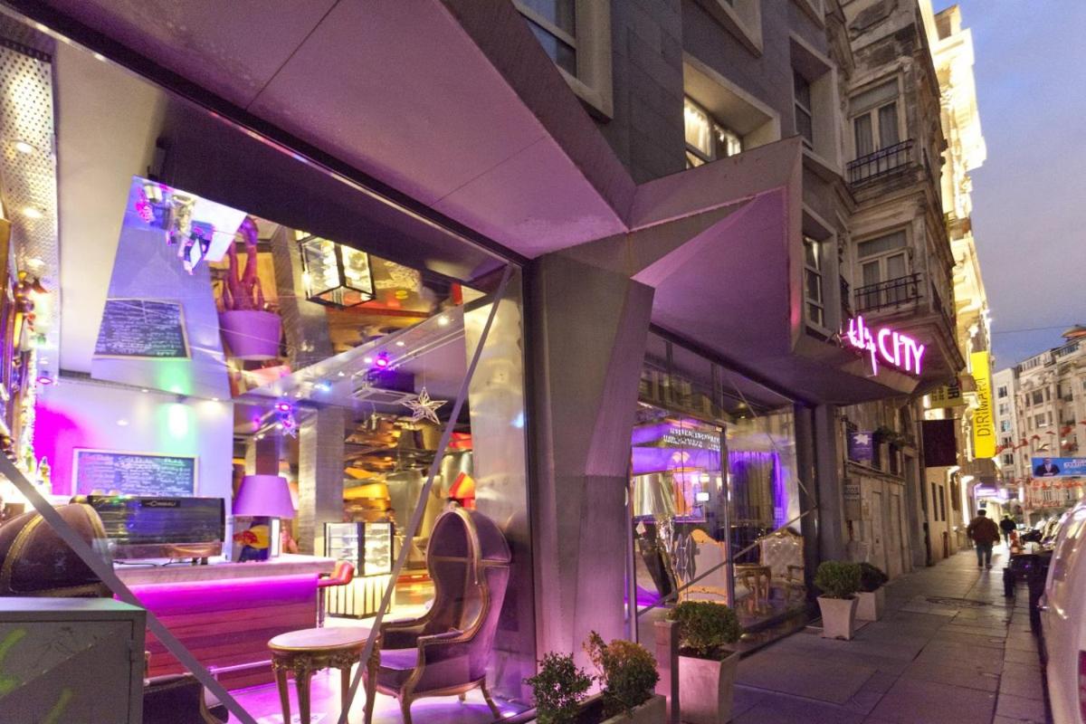 Tulip City Hotel - Image 57