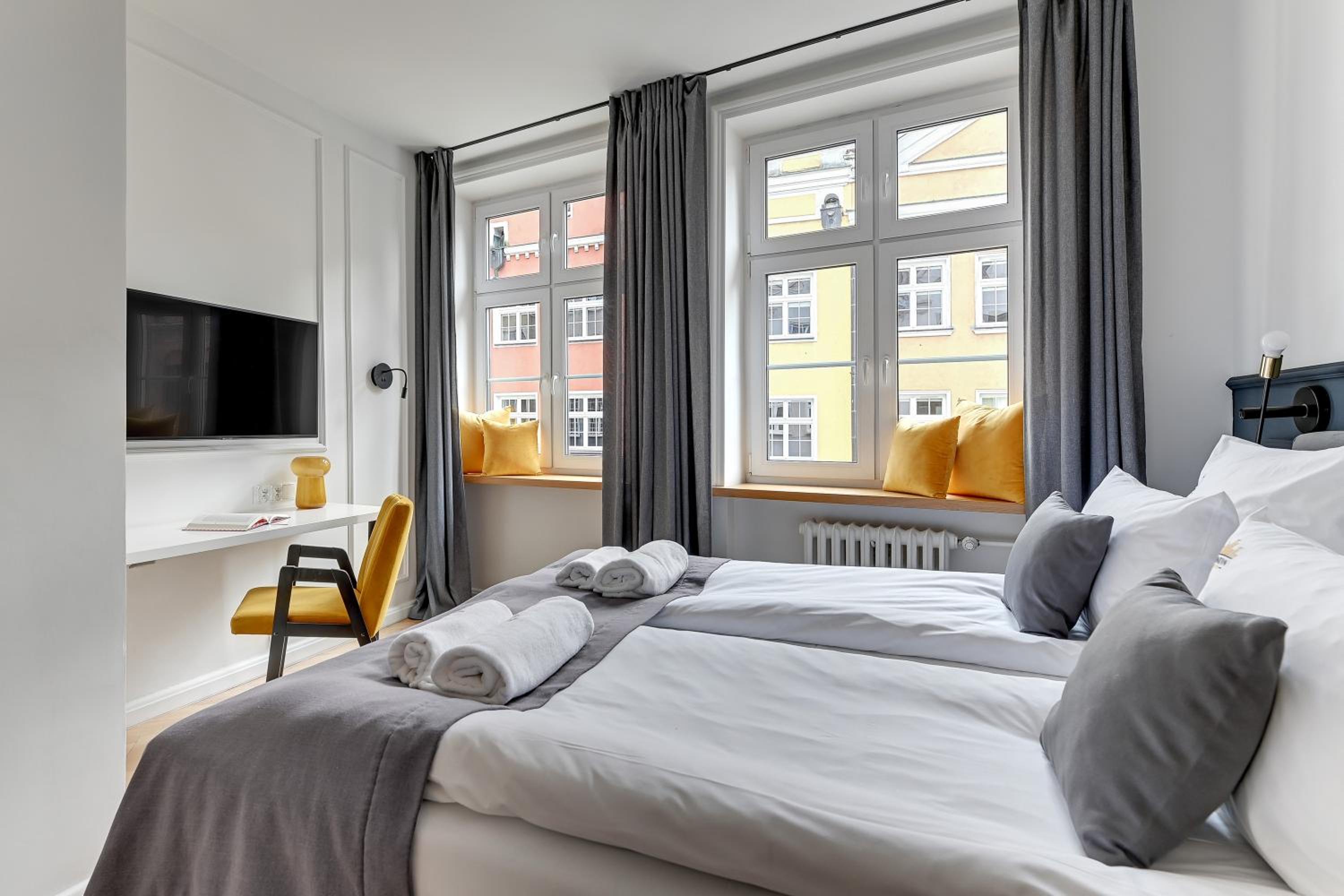 Chlebnicka Apartments in Main Old Town by Downtown Apartments