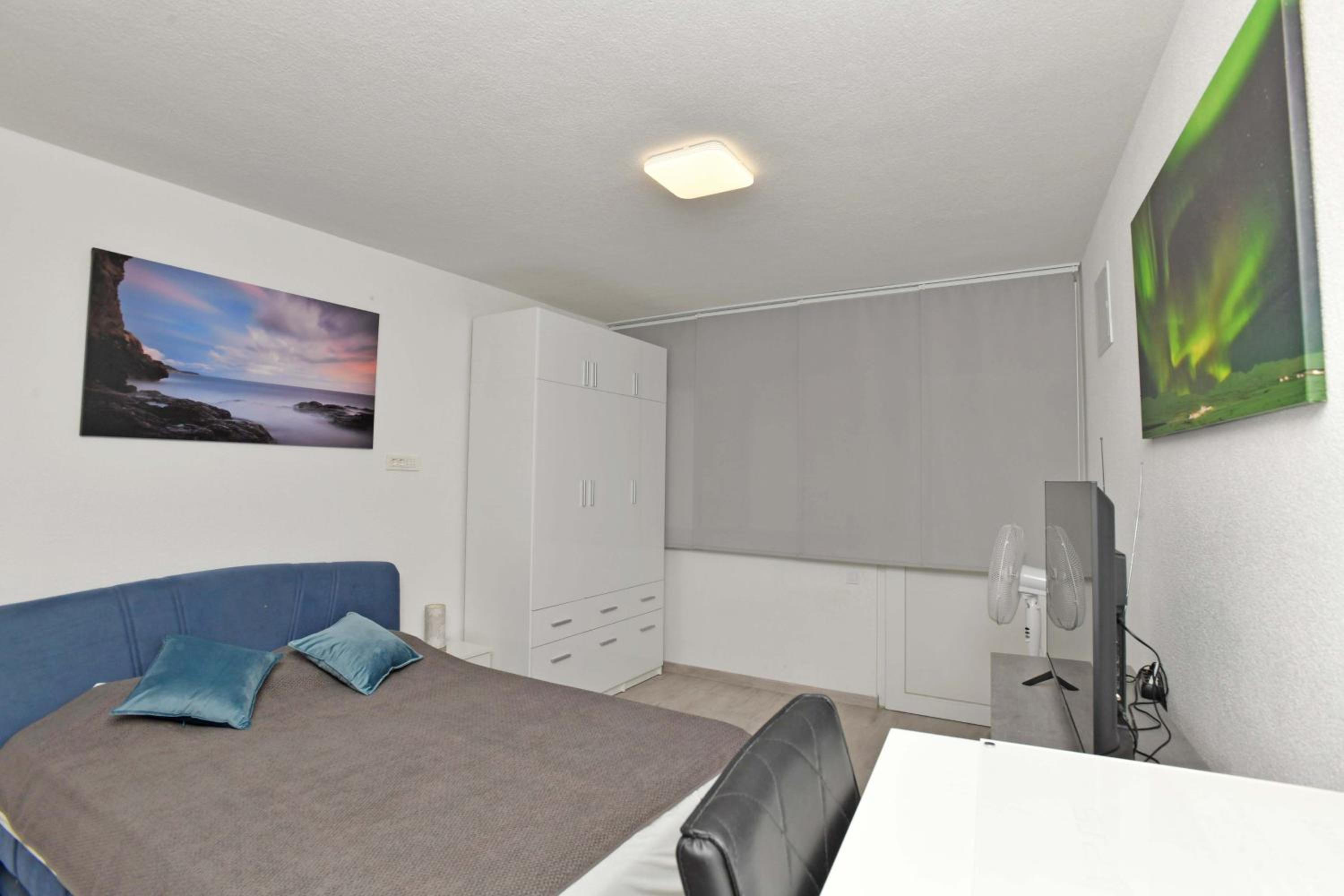 Apartment Ron