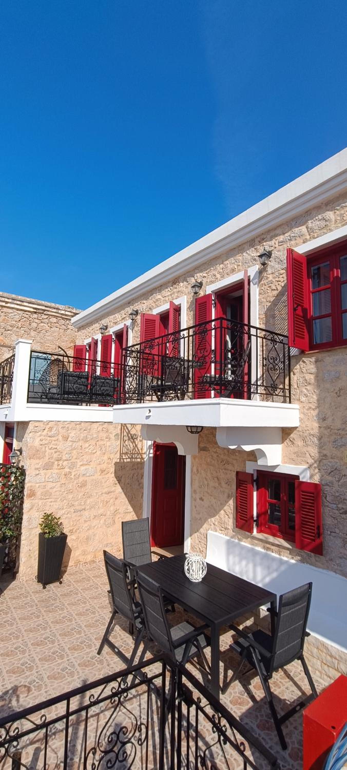 VILLA ELENA