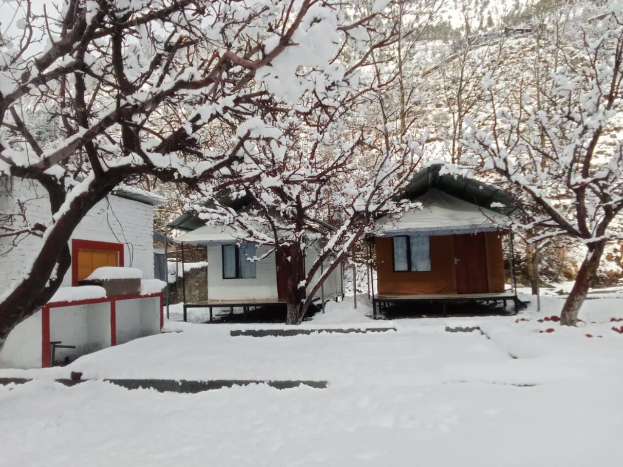 Hinwali Kanthi River Side Camp and Cottage view 4