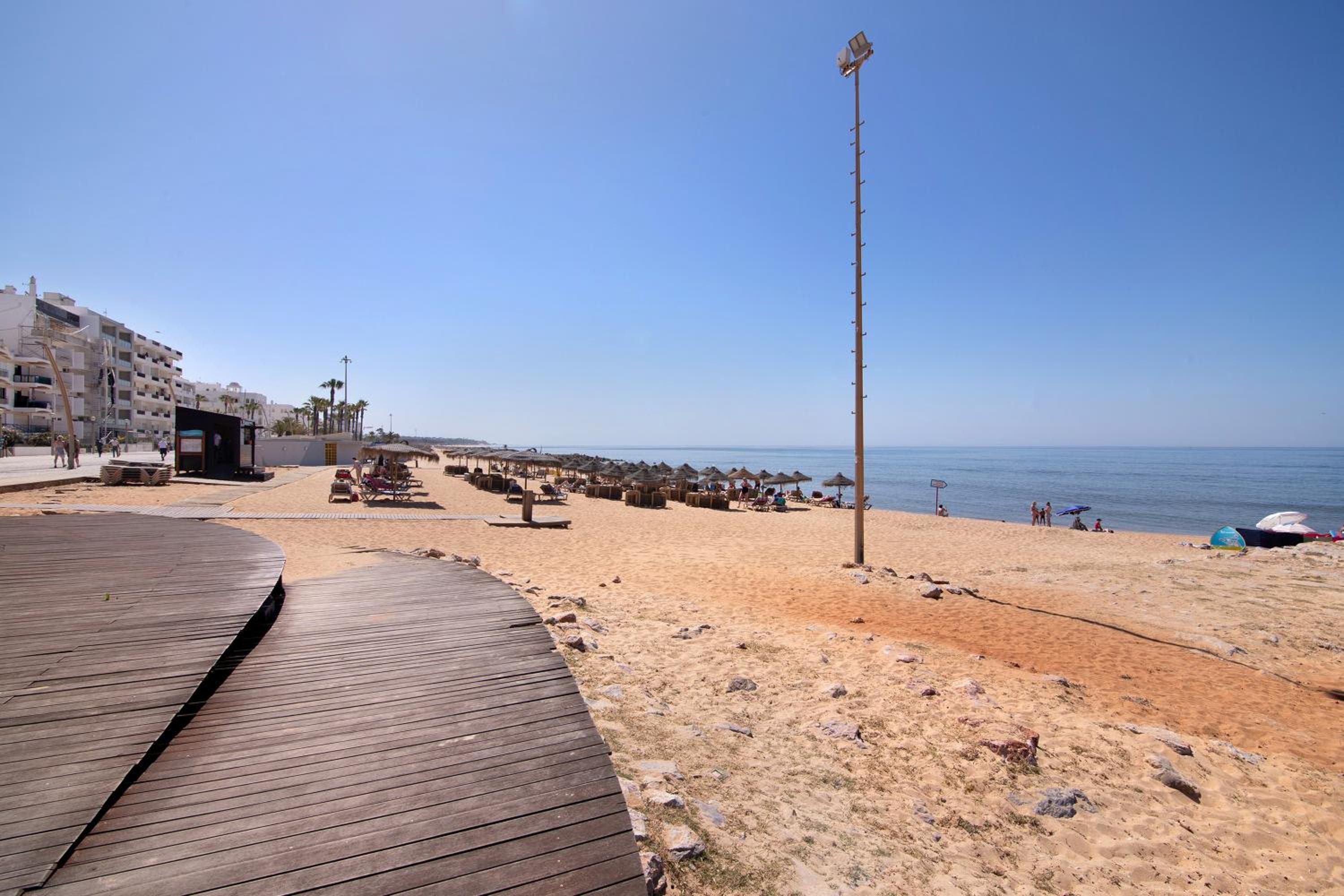 Moderno e acolhedor com vista mar view 5