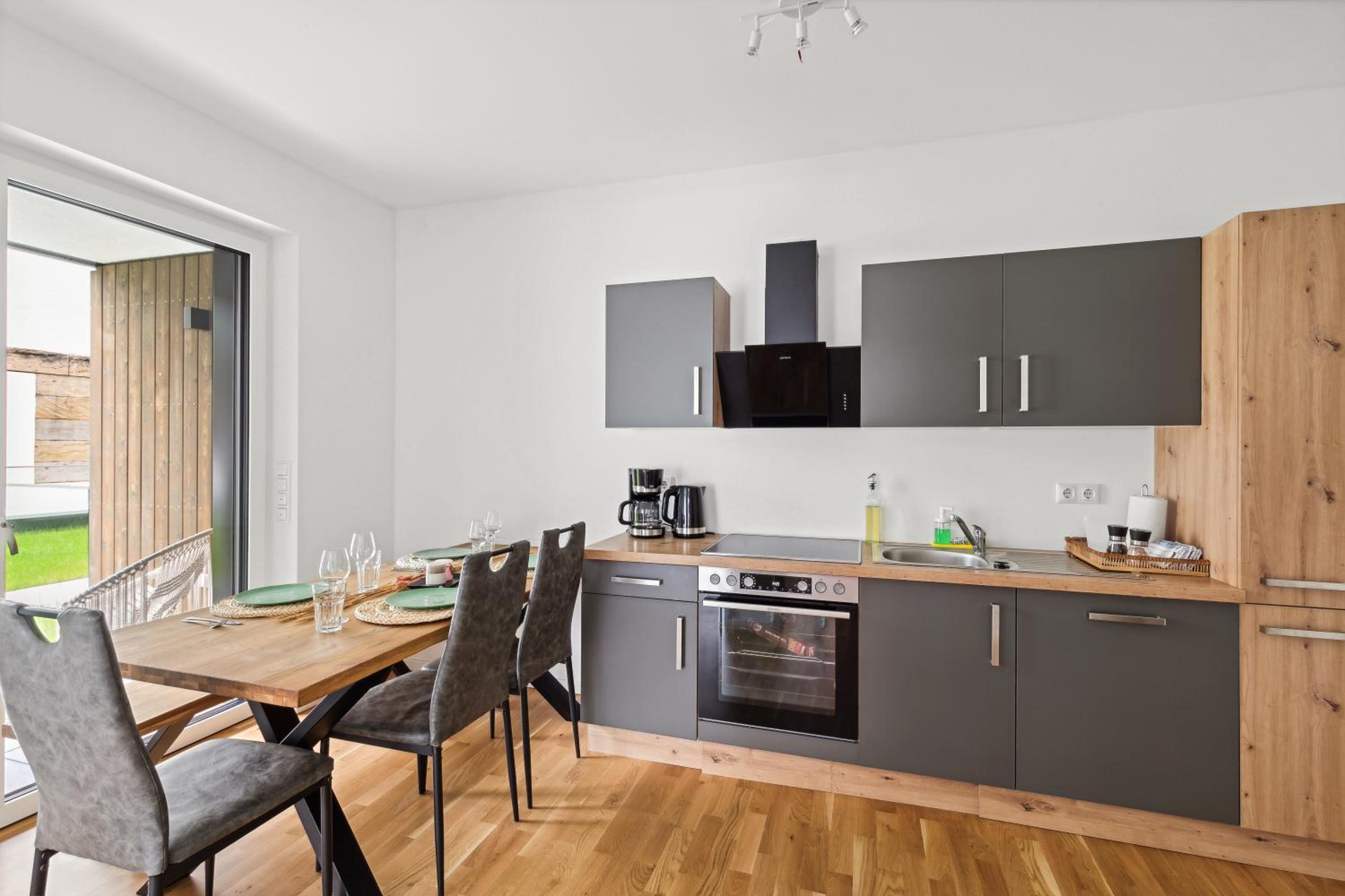 Salí Homes R4 - High-Quality Apartment with Terrace
