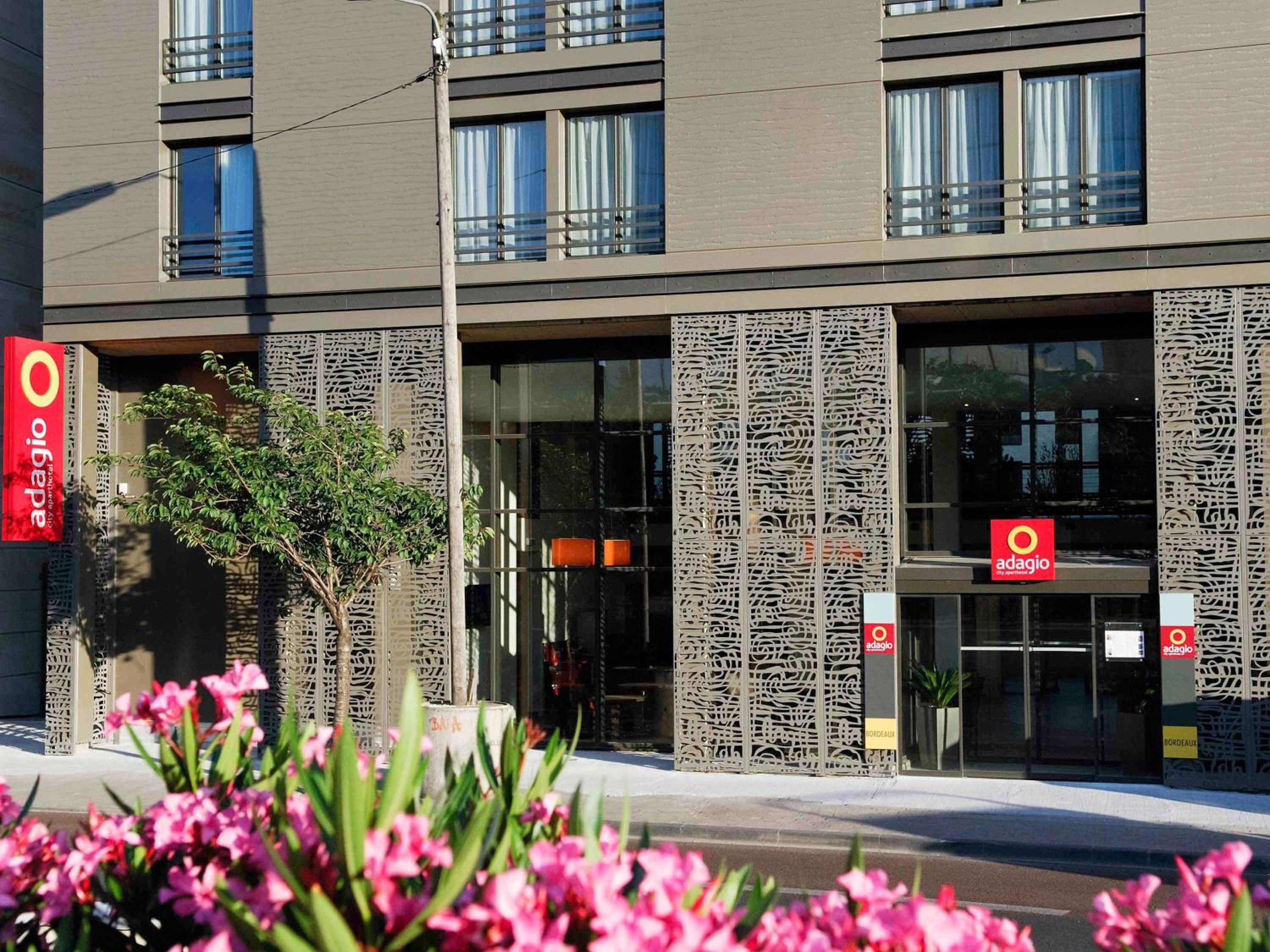 Hotel Aparthotel Adagio Bordeaux Centre Gambetta - Image 1