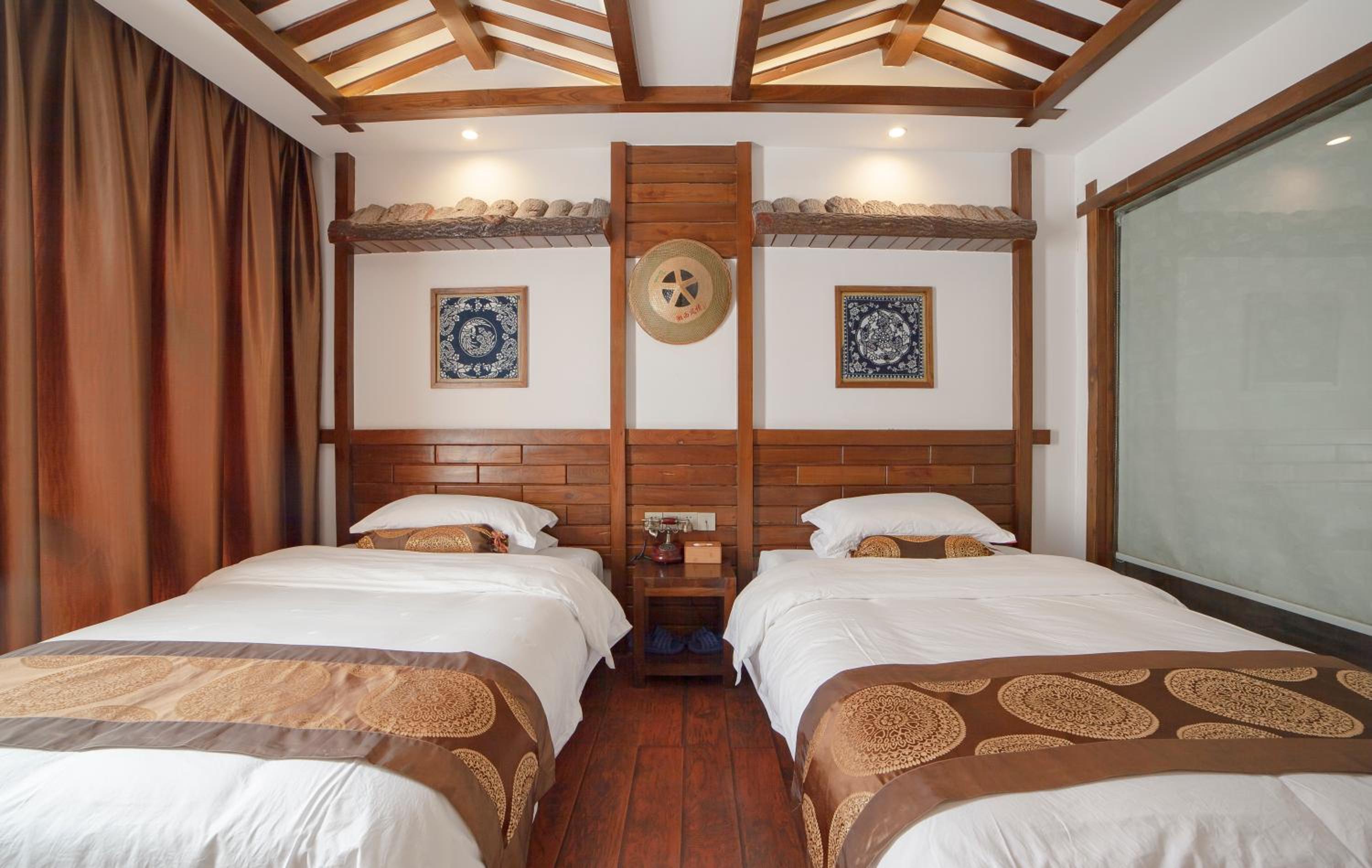 Zhangjiajie Memory Inn