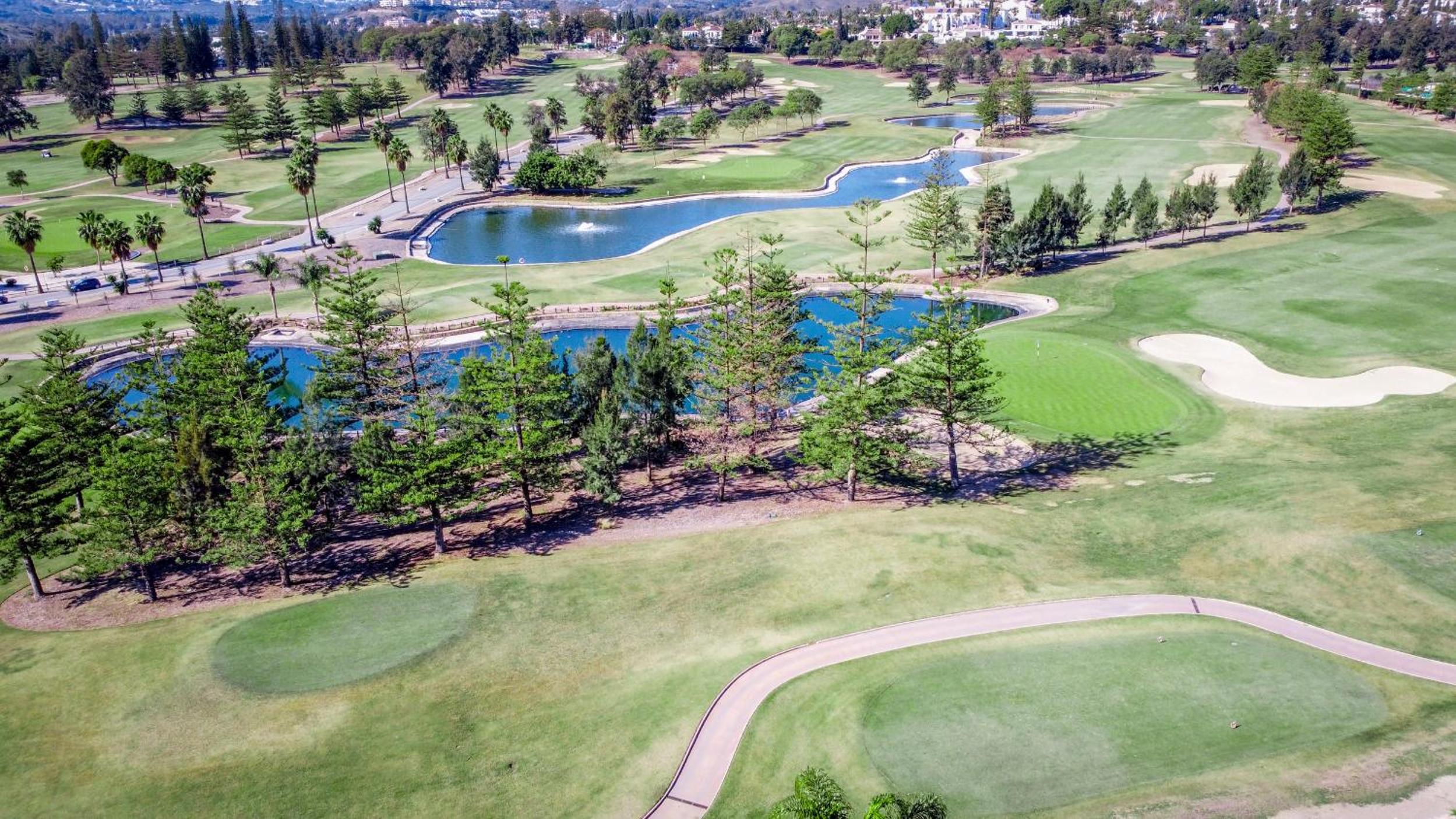 Kuiper Apartment - Los Lagos Mijas Golf view 4