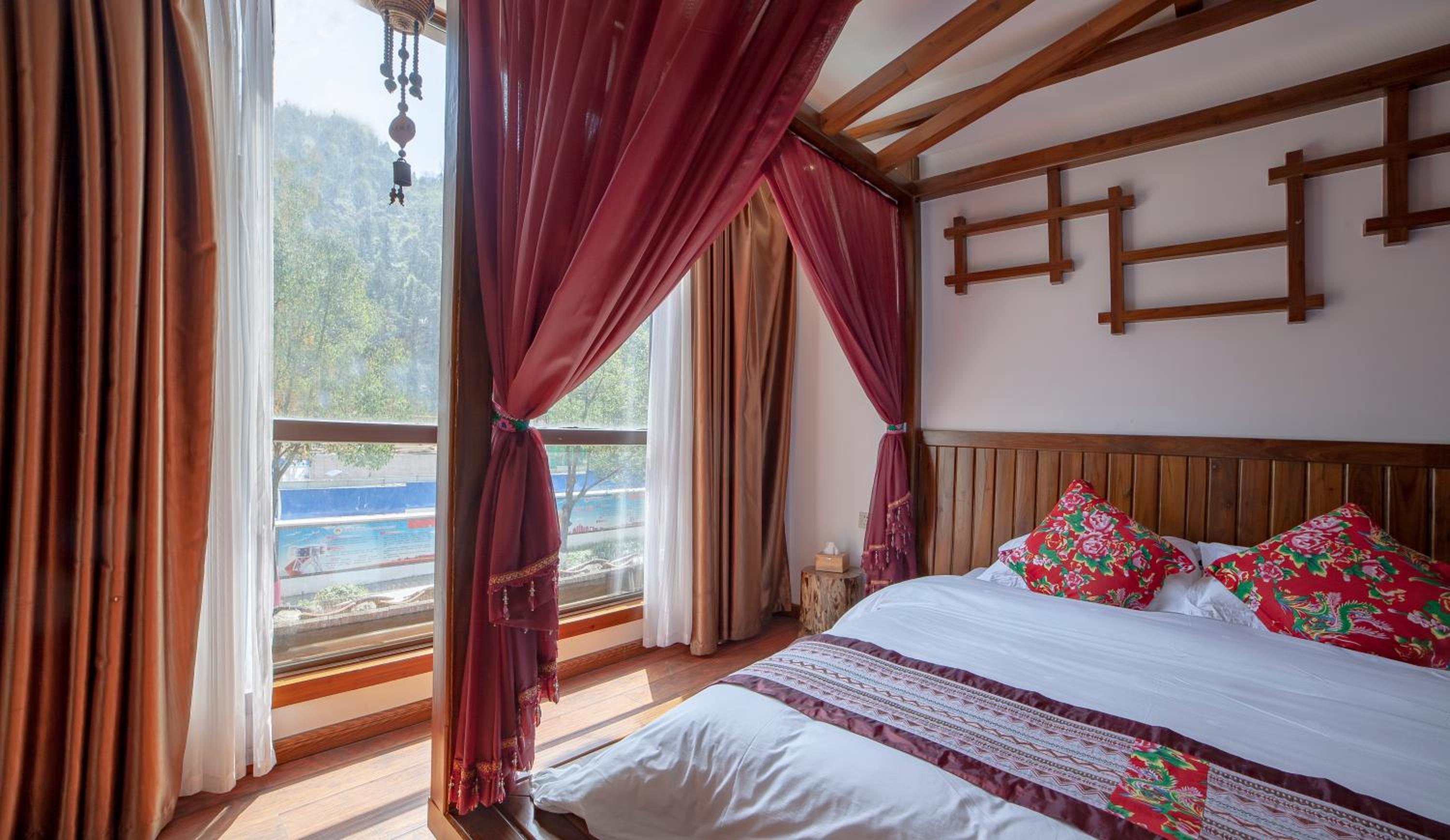 Zhangjiajie Memory Inn