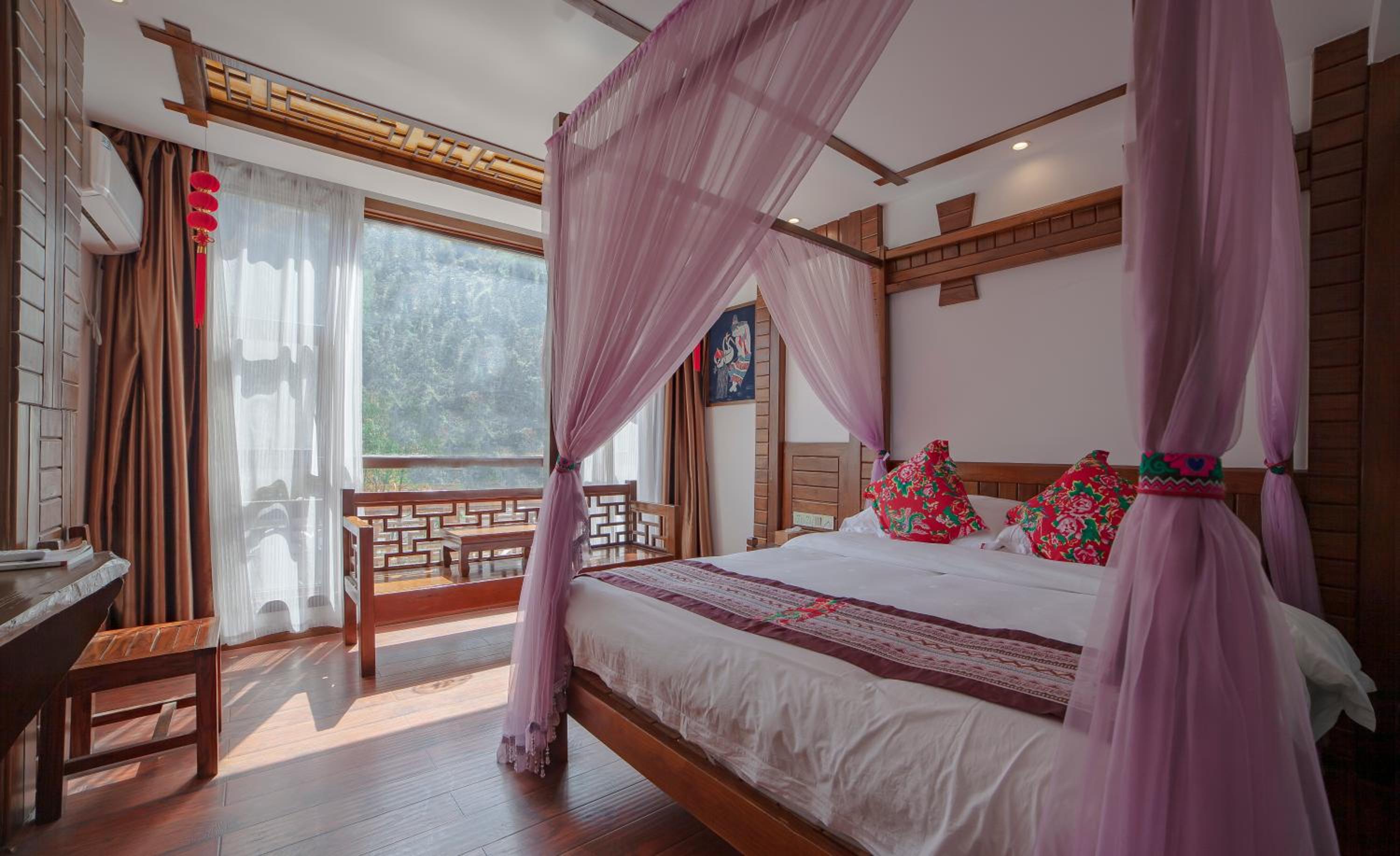 Zhangjiajie Memory Inn